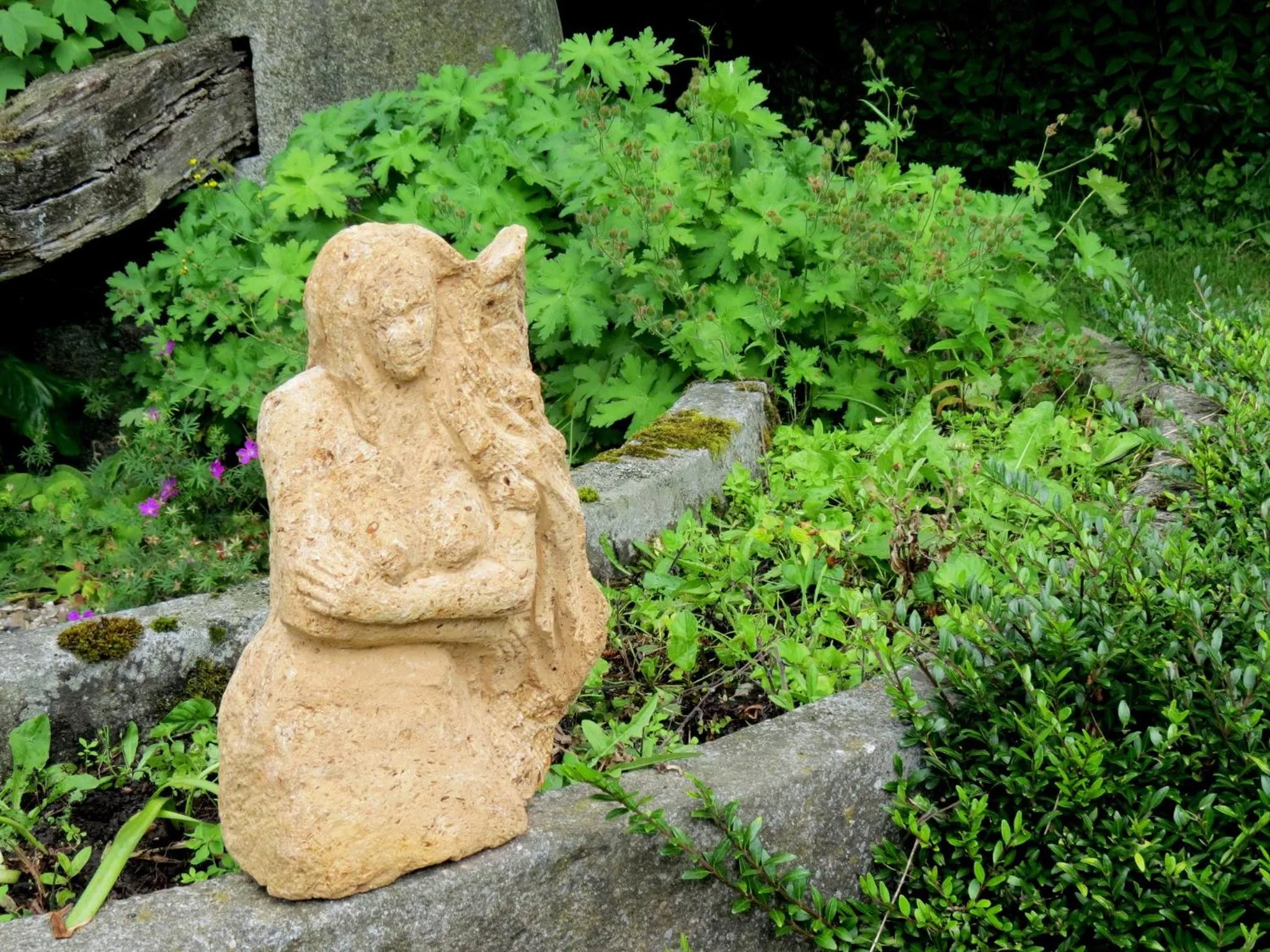 Decorative detail in Le Chant Des Fees