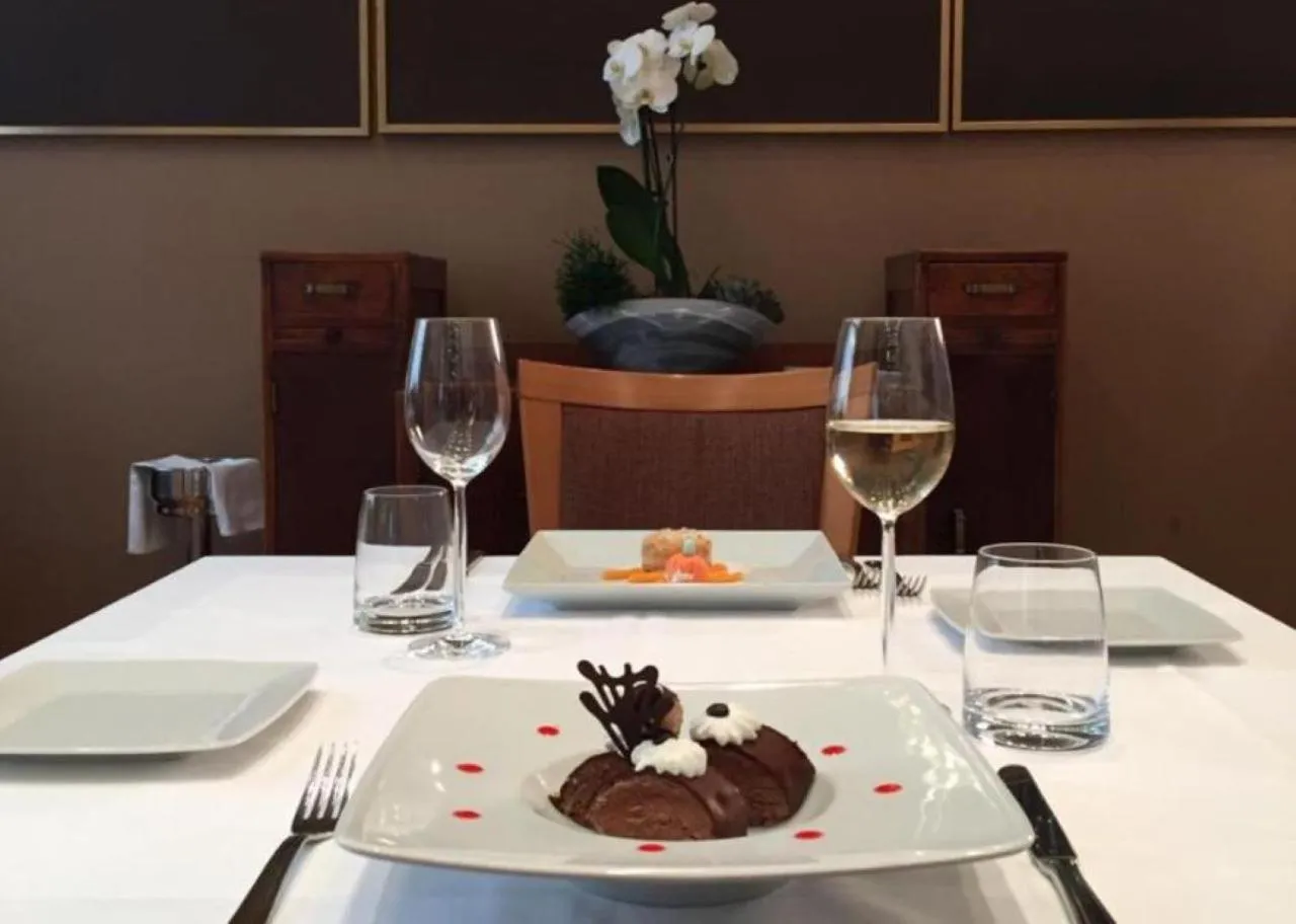 Food and drinks in Grand Hotel Bonavia