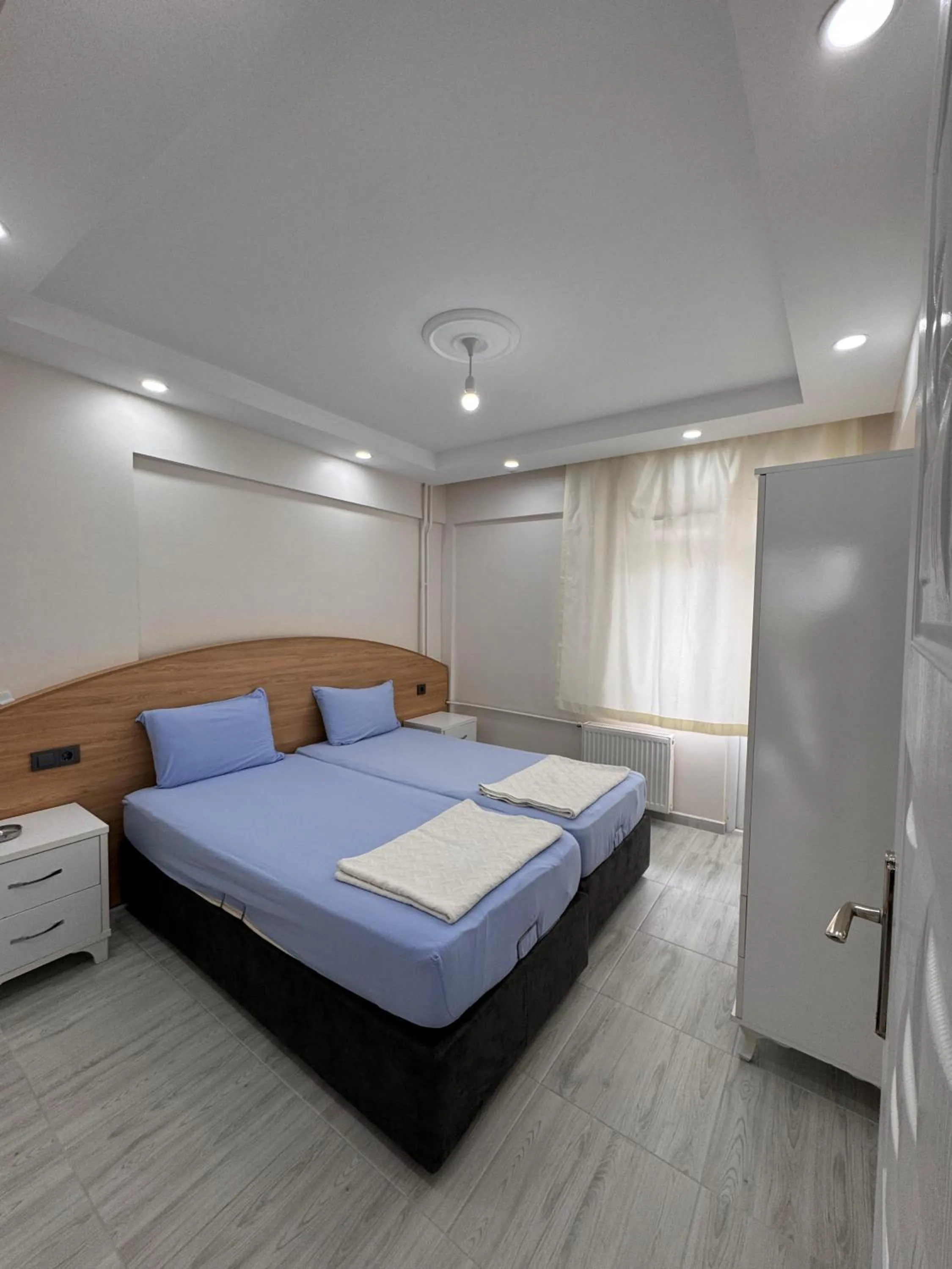 Bed in Orçın Apartments