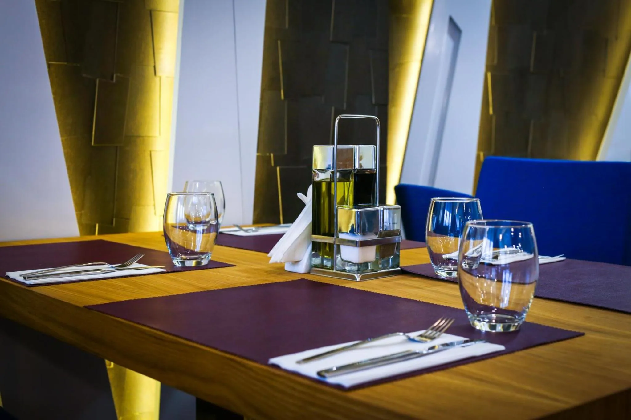 Restaurant/places to eat in Holiday Inn Plovdiv by IHG