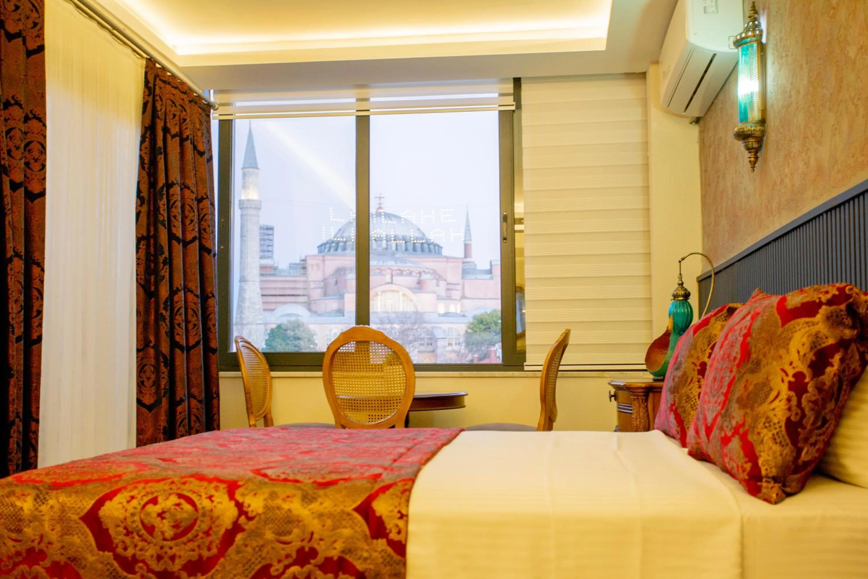 Bed in Bon Hotel Old City