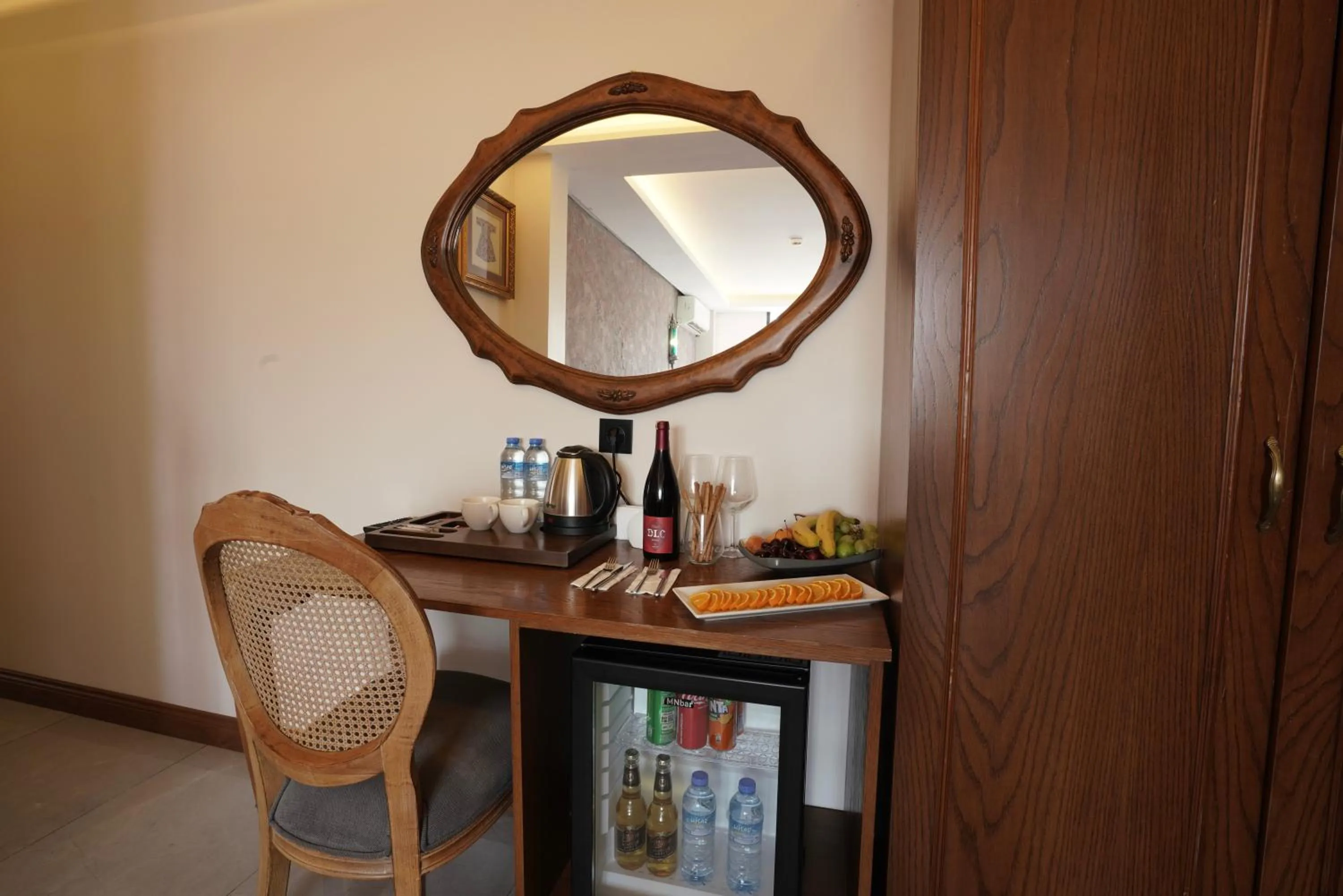 Drinks in Bon Hotel Old City