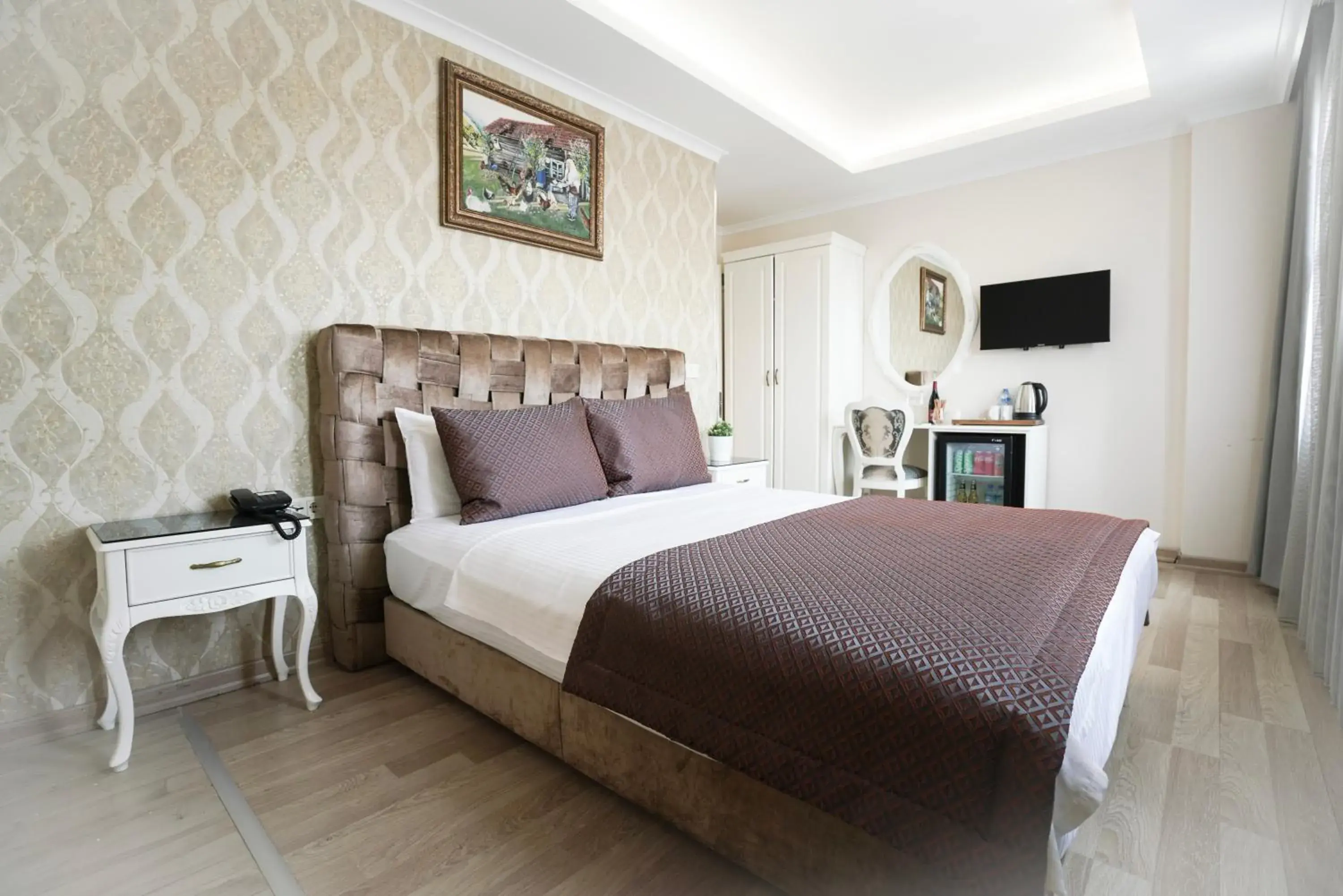 Superior Double Room in Bon Hotel Old City Superior Double Room in Bon Hotel Old City