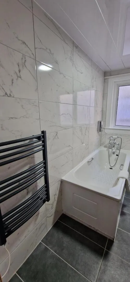 Bath in Loch Long Hotel