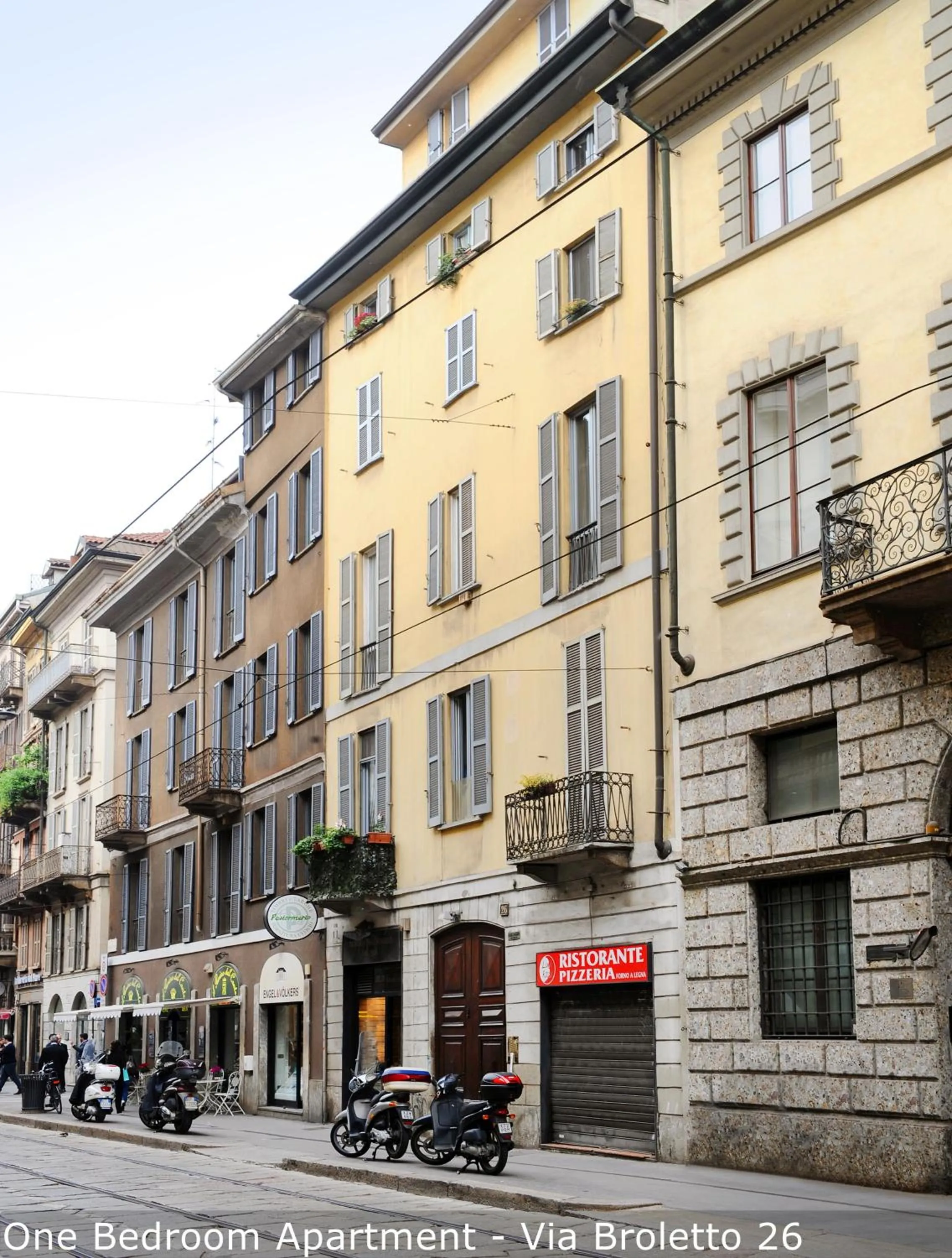 Property building in Brera Apartments Alla Scala