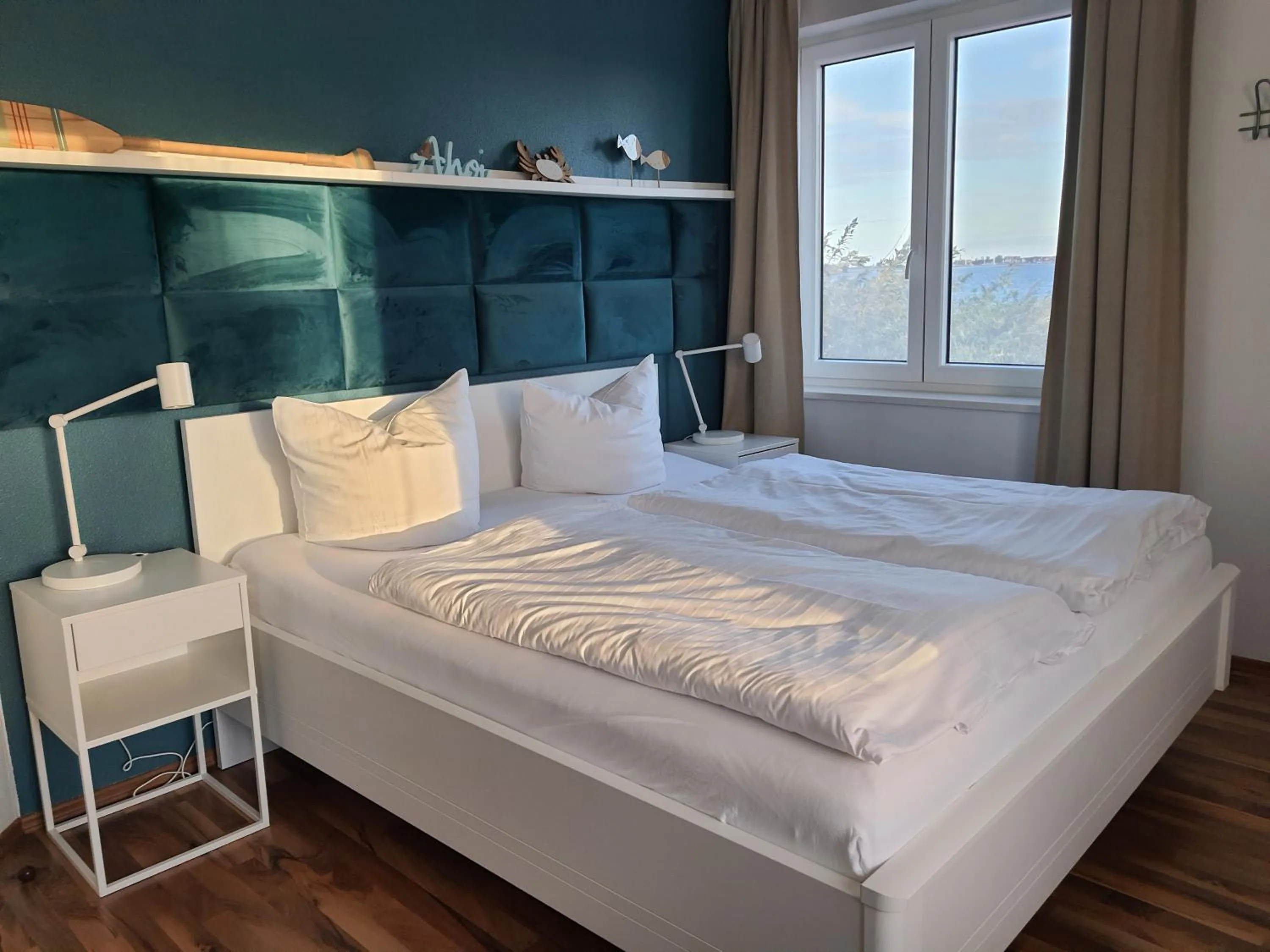 Photo of the whole room, Bed in Haus Achtern Diek in erster Reihe am Meer