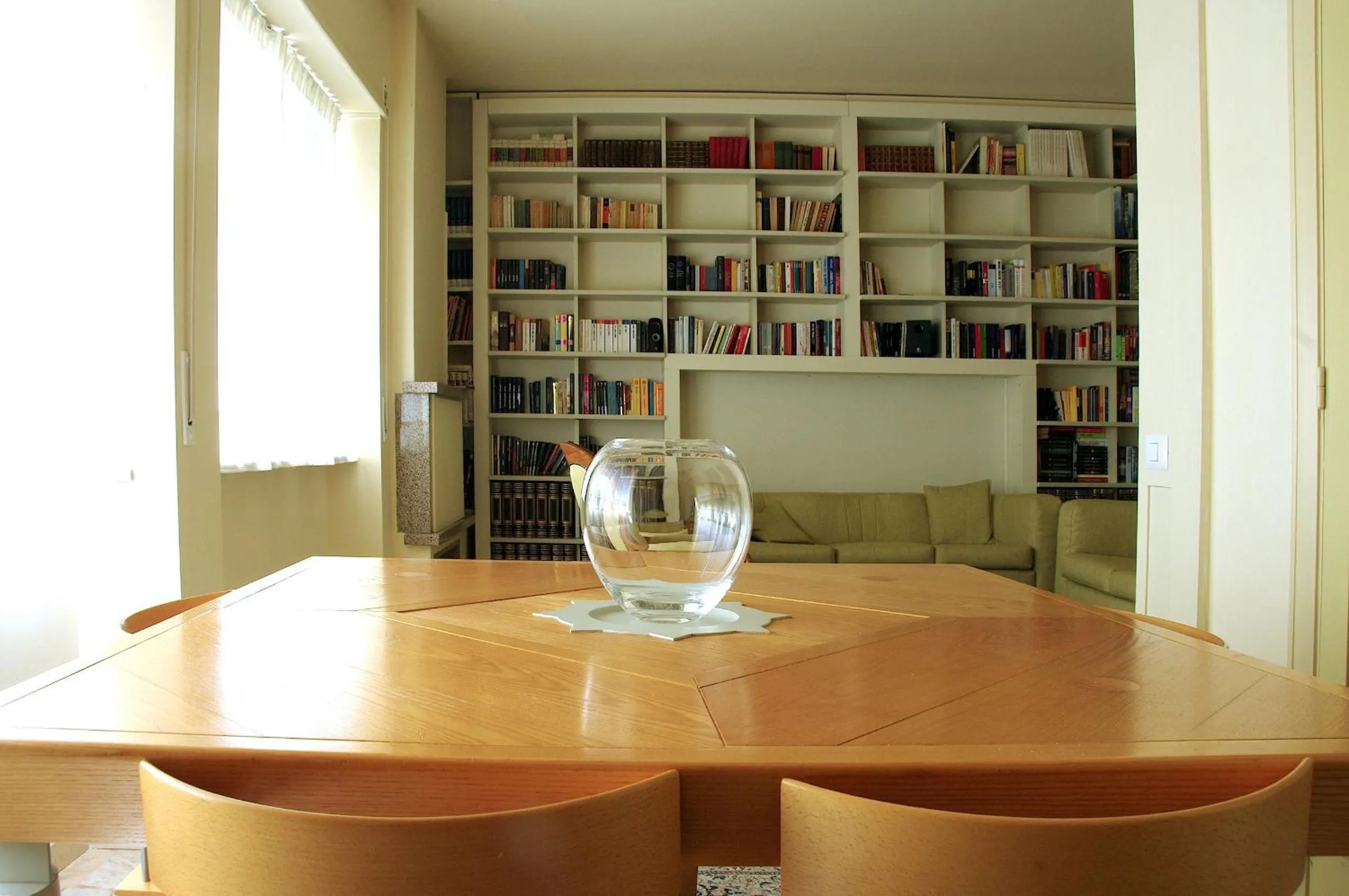 Communal lounge/ TV room in La Casa di Boz B&B