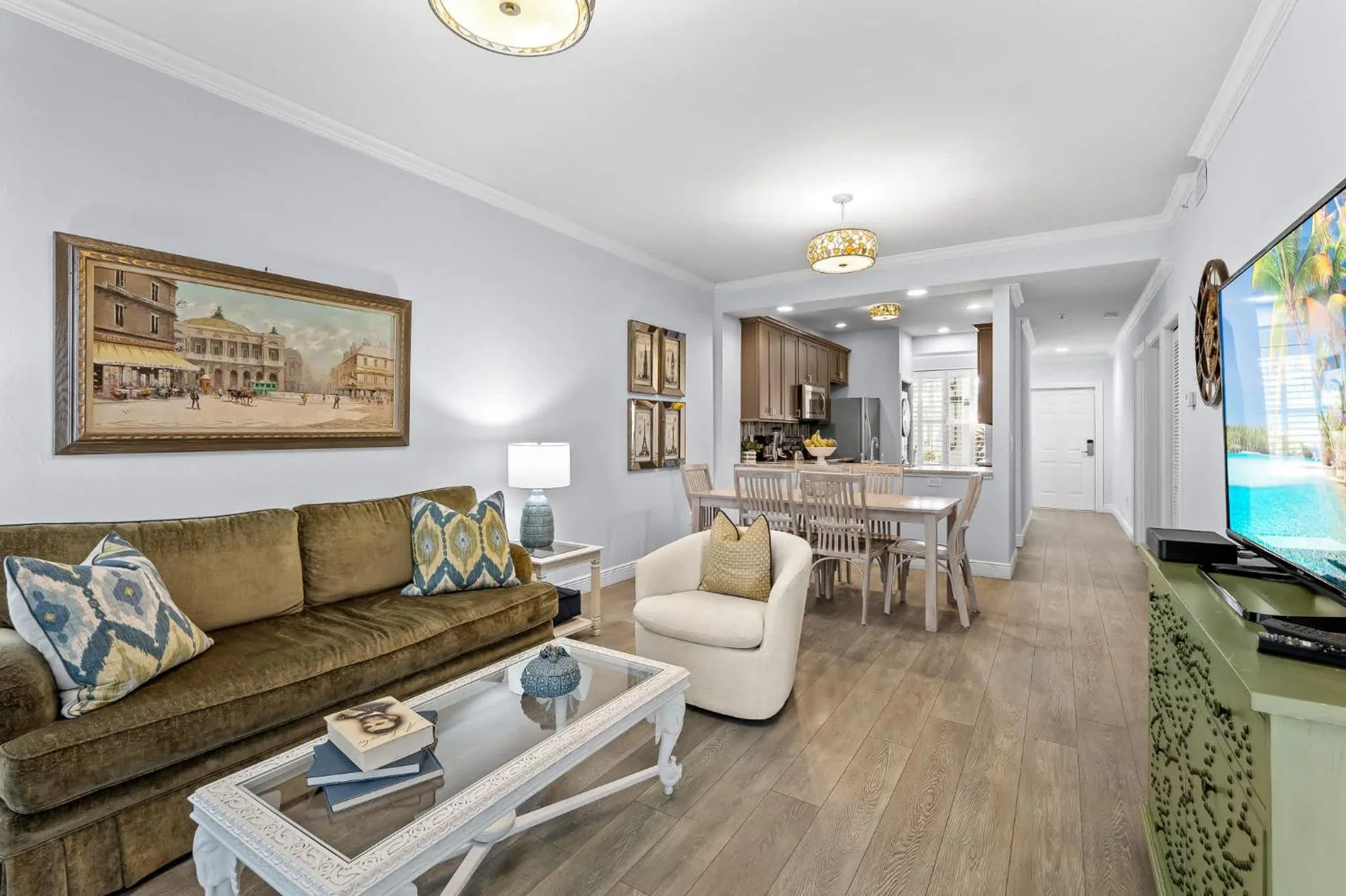 TV and multimedia in Bologna Golf Condo in the Lely Resort