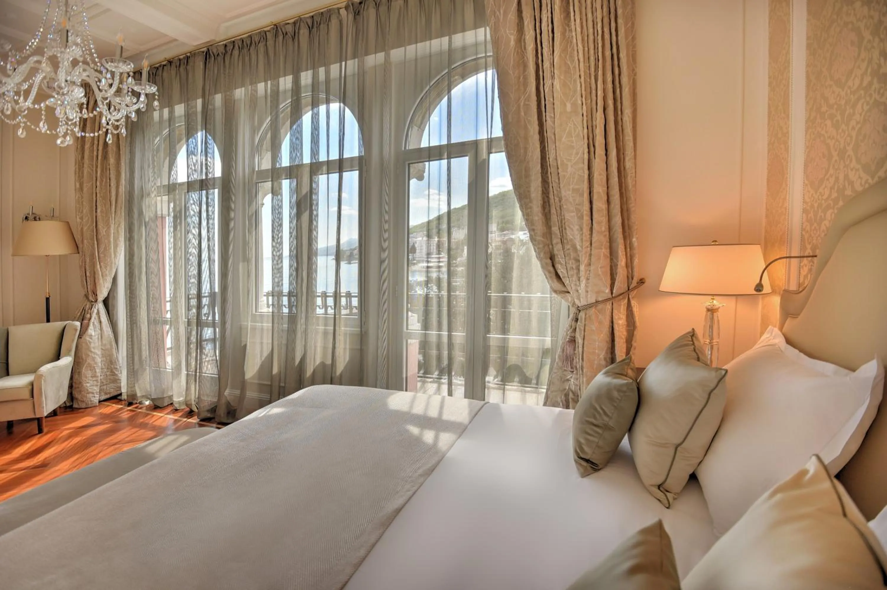 Bed in Amadria Park Hotel Milenij