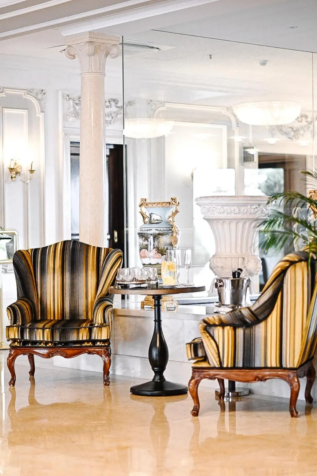 Seating area in Amadria Park Hotel Milenij