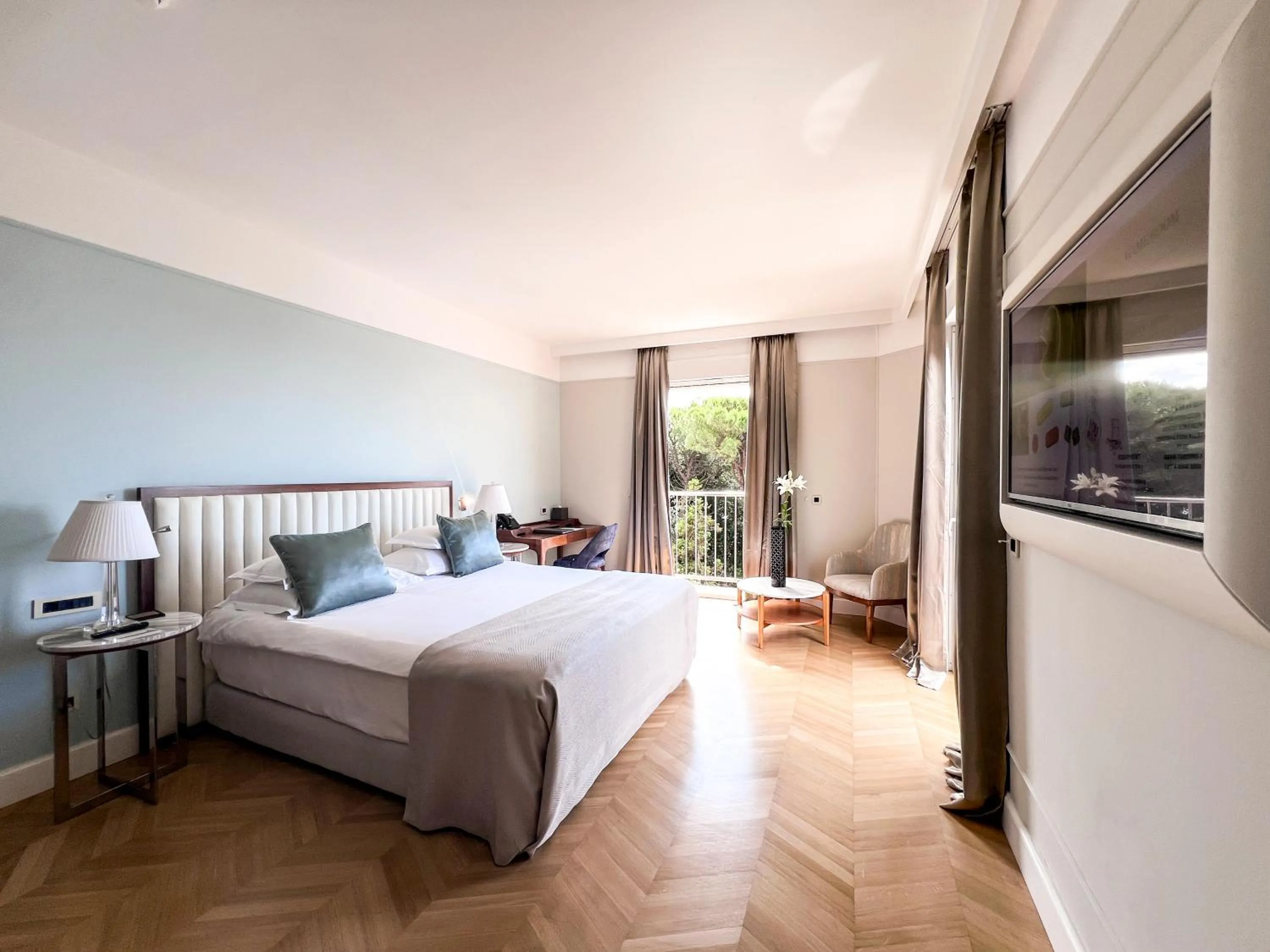 Bed in Amadria Park Hotel Milenij