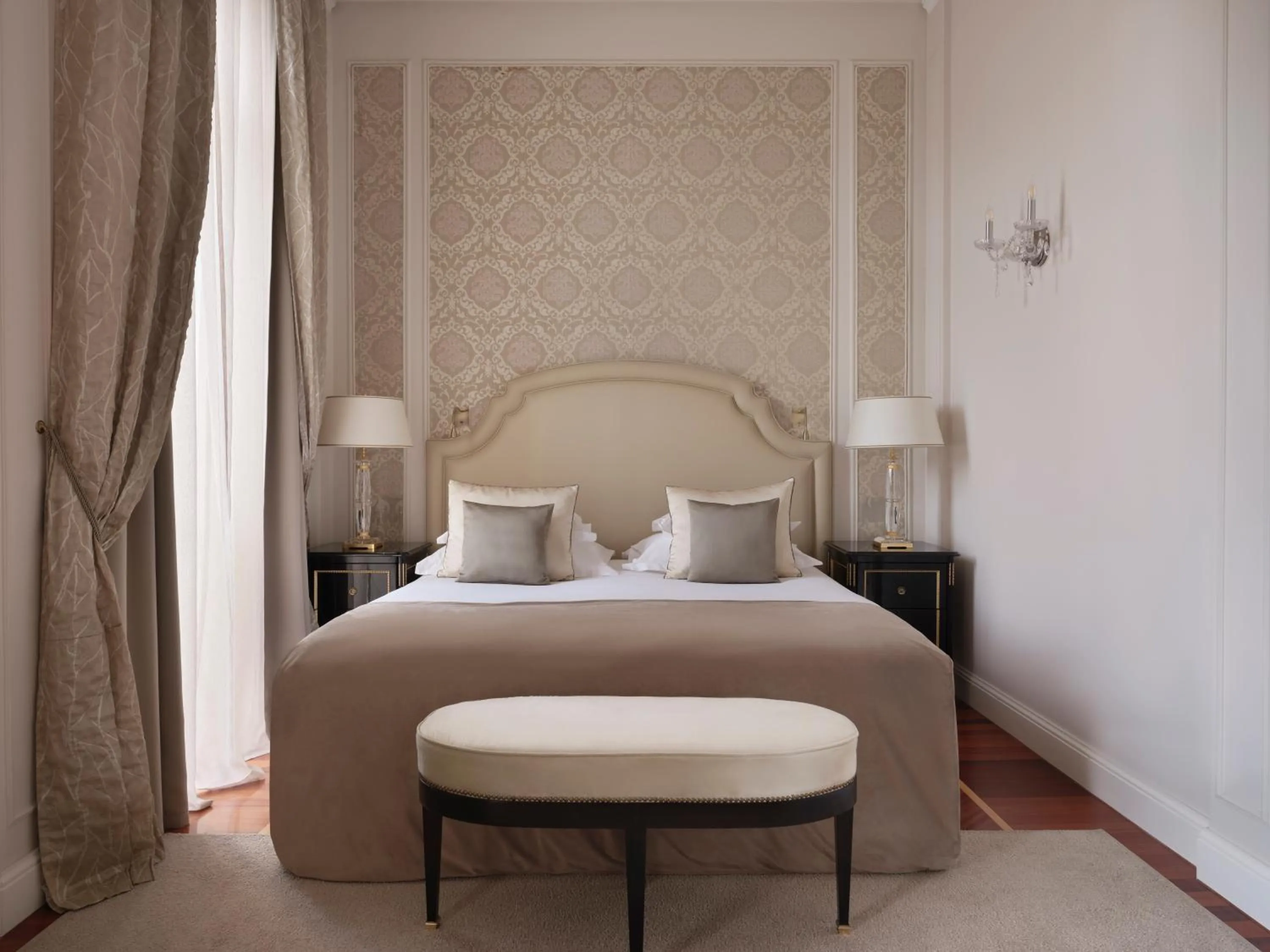 Bed in Amadria Park Hotel Milenij