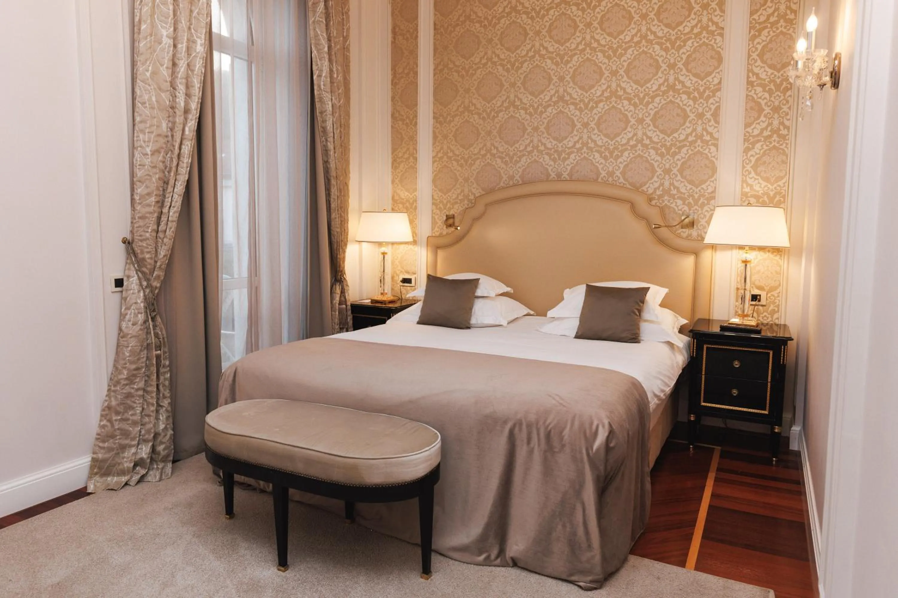 Bed in Amadria Park Hotel Milenij