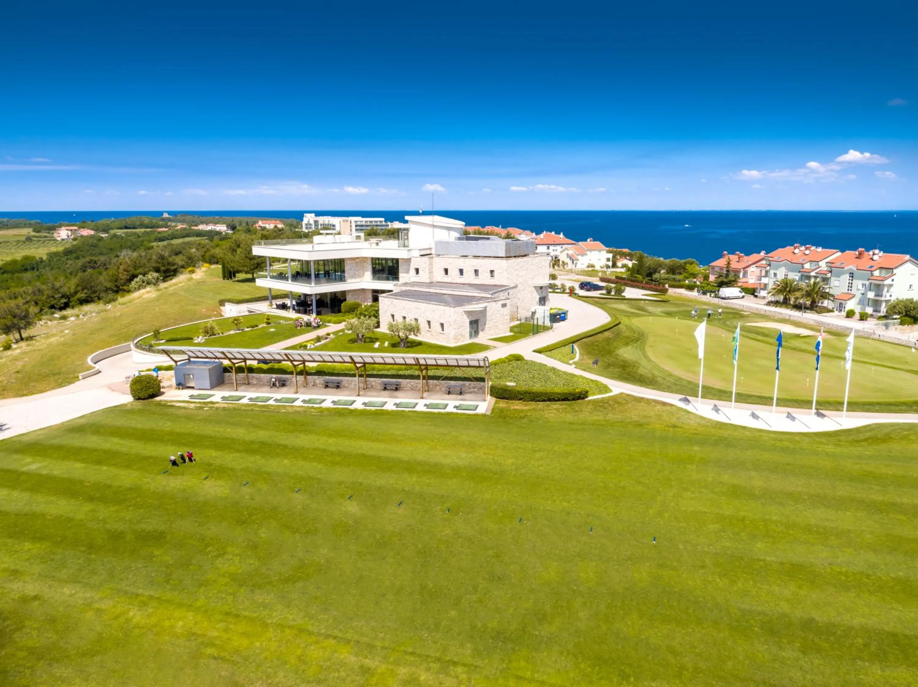 Golfcourse in Skiper Apartments & Golf Resort