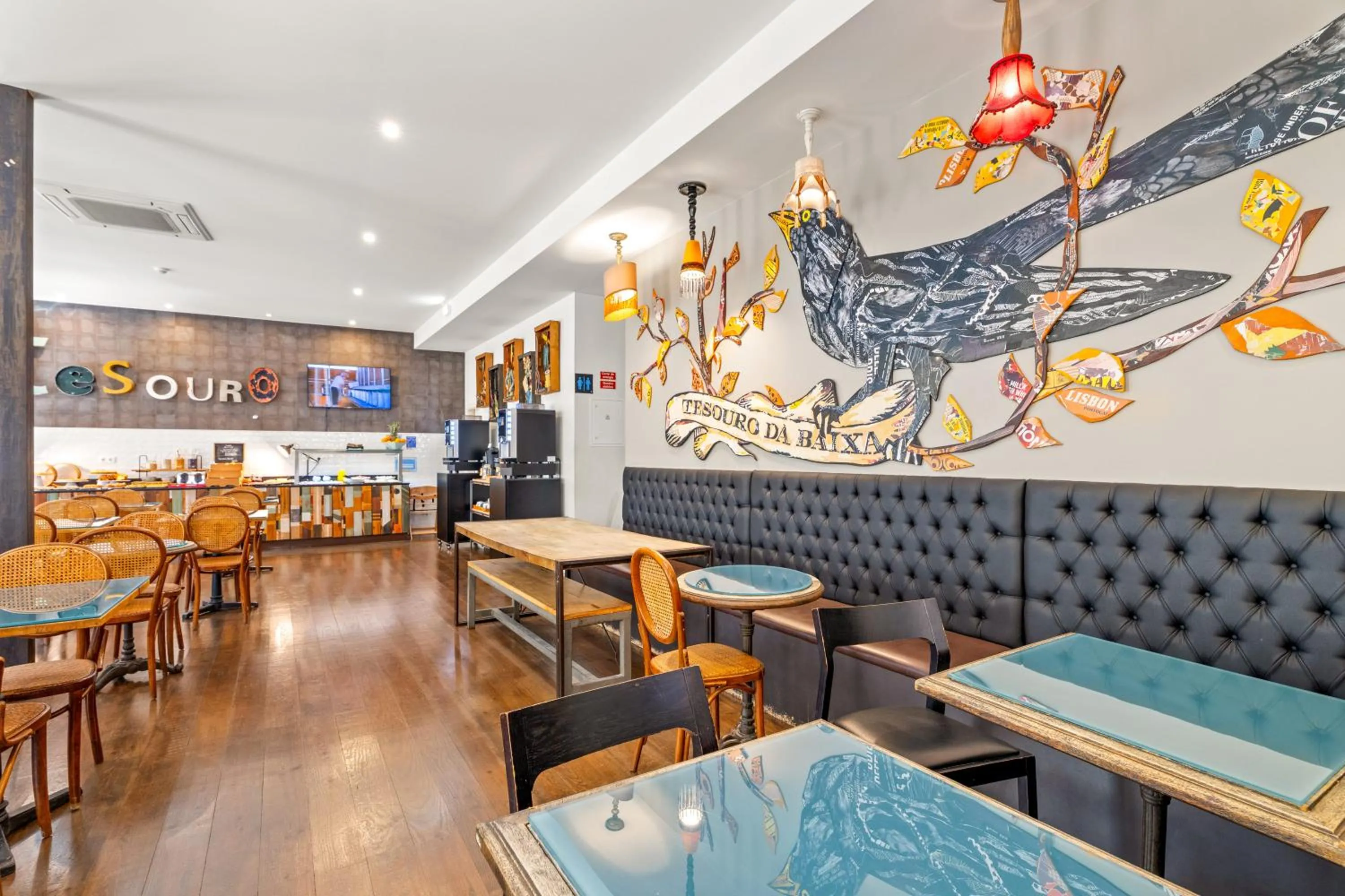Banquet/Function facilities in Tesouro da Baixa by Shiadu
