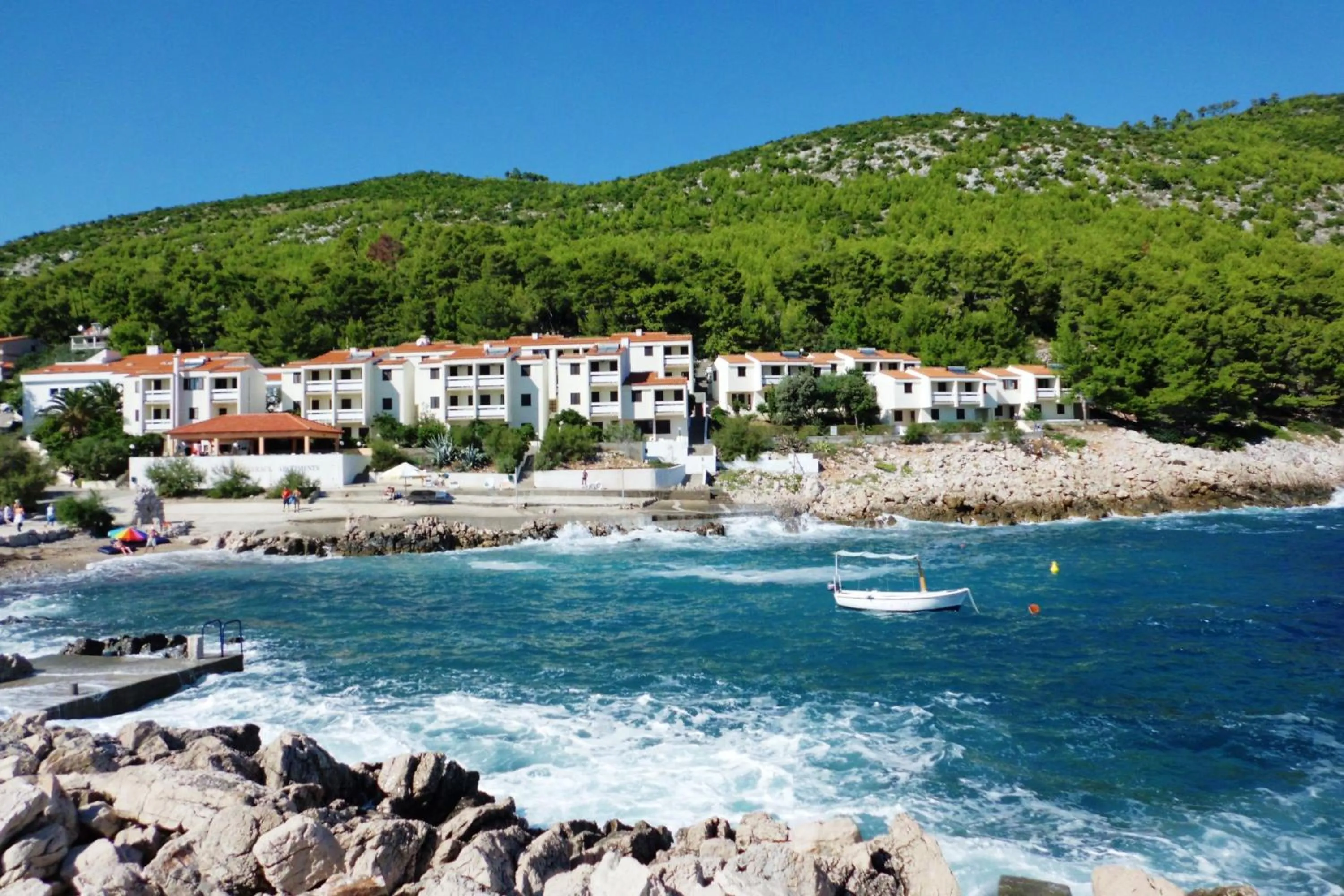 Area and facilities in Hotel Priscapac Resort & Apartments