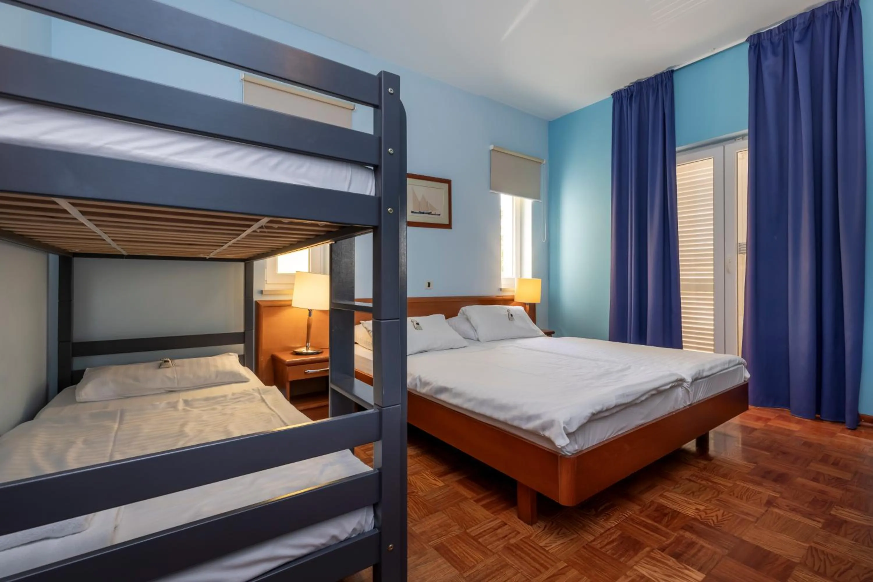 Photo of the whole room, Bed in Hotel Manora