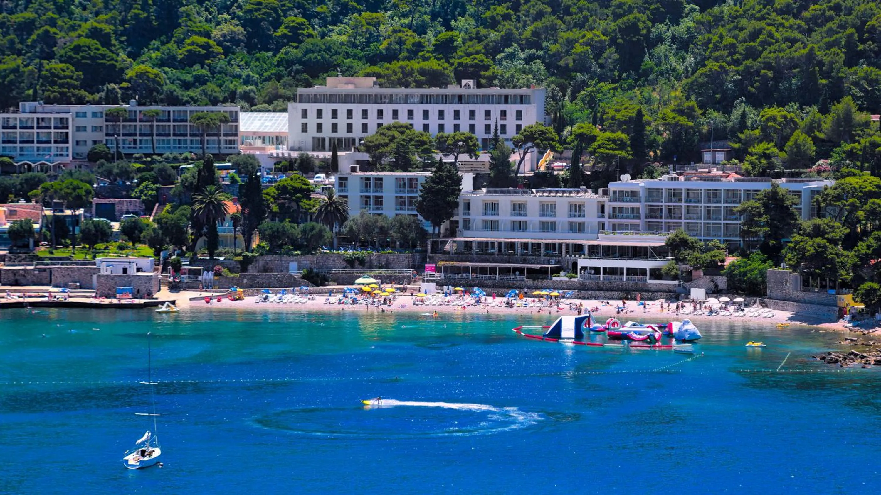 Property building in Hotel Uvala