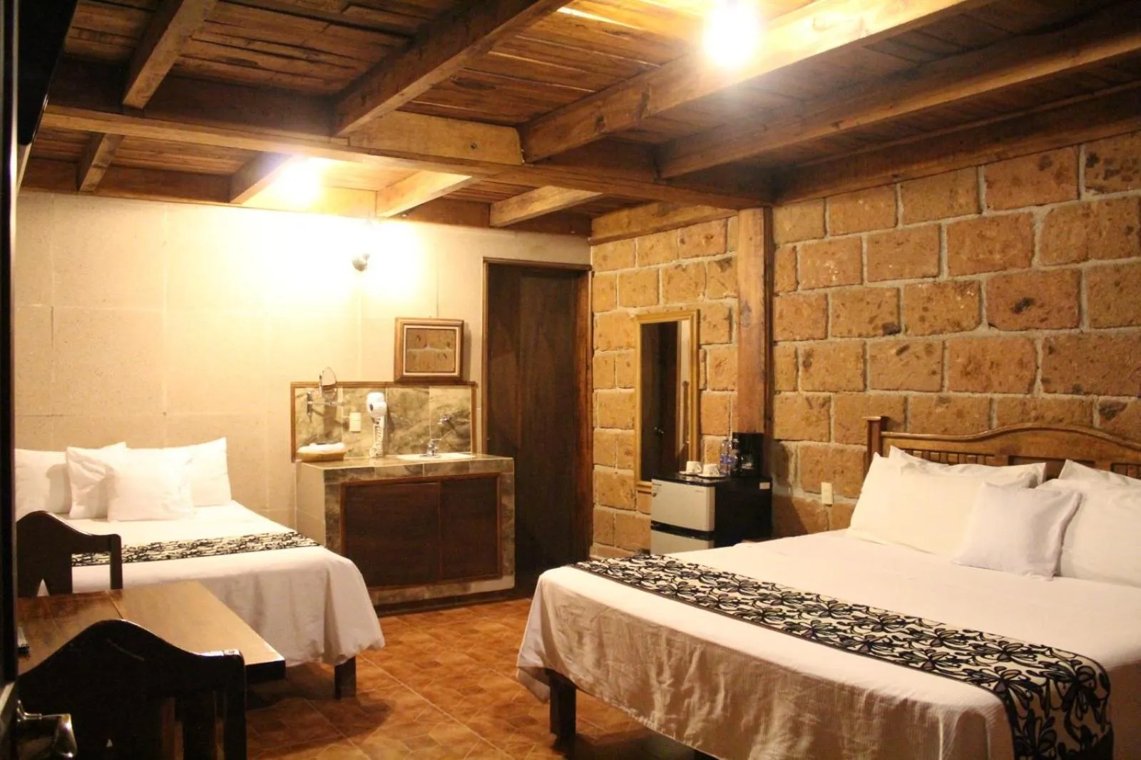 Photo of the whole room in Hotel Real Nirvana