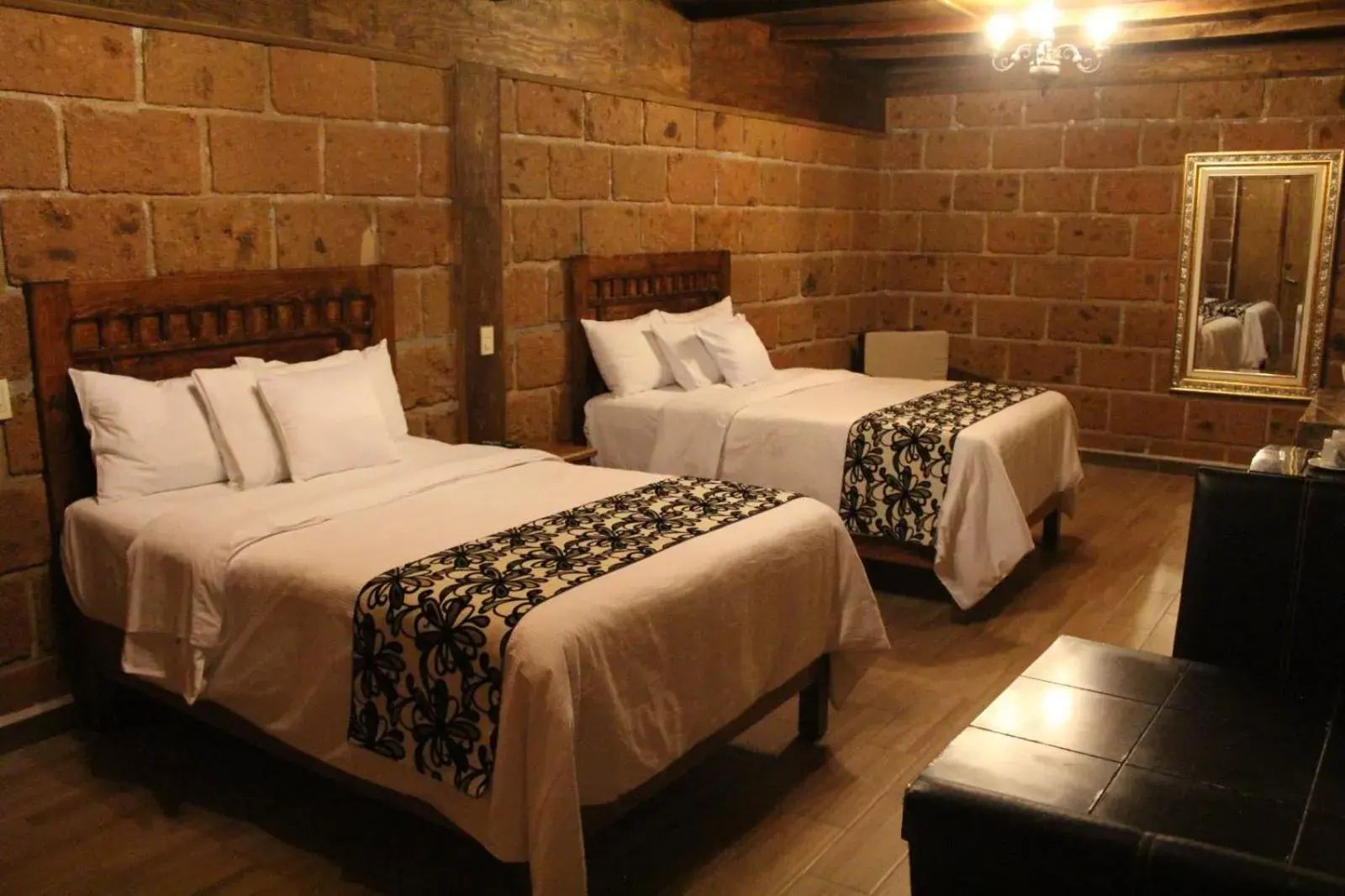 King Room with Two King Beds in Hotel Real Nirvana King Room with Two King Beds in Hotel Real Nirvana