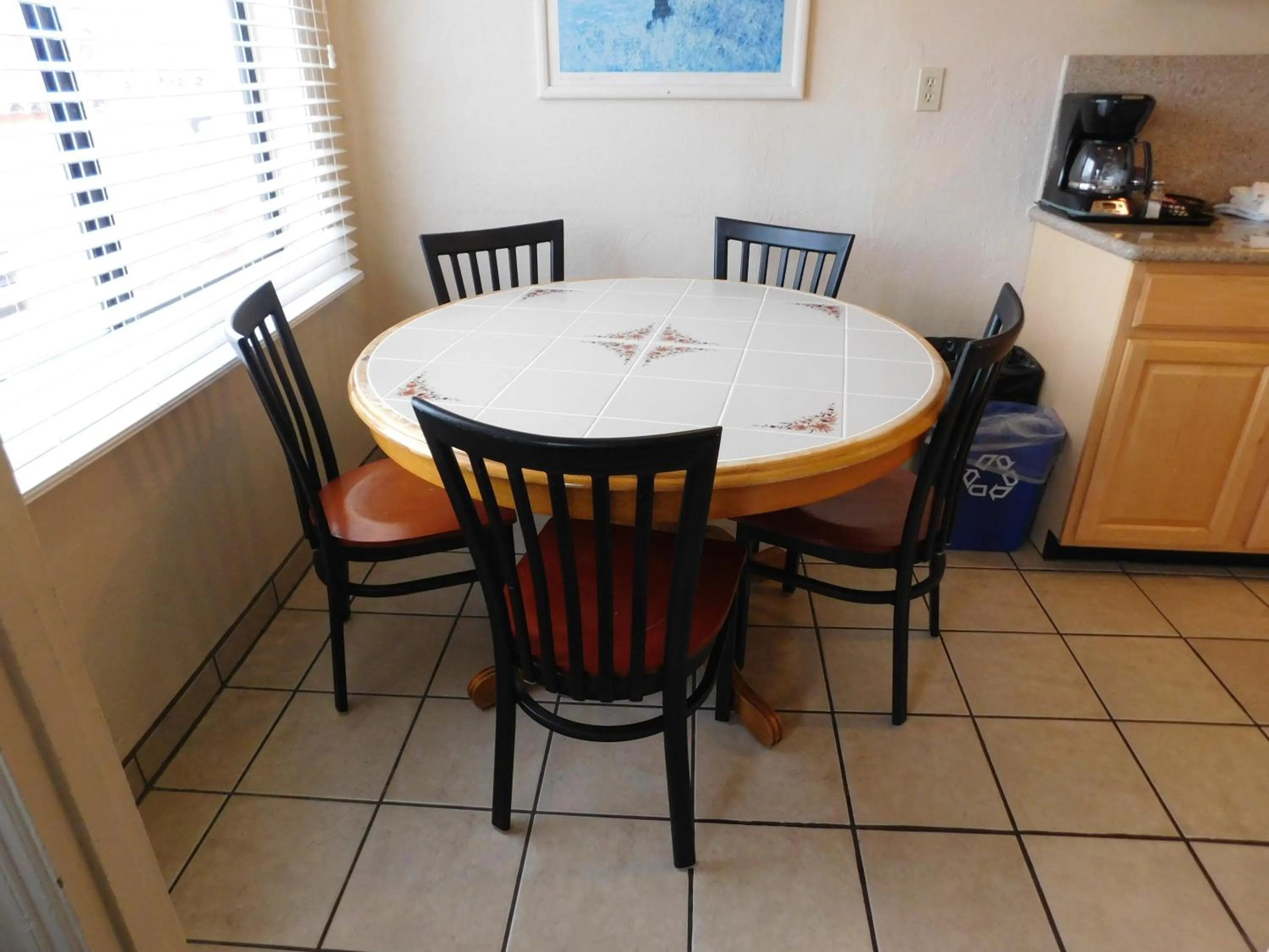 Dining area in Capitola Venetian Vacation Rentals