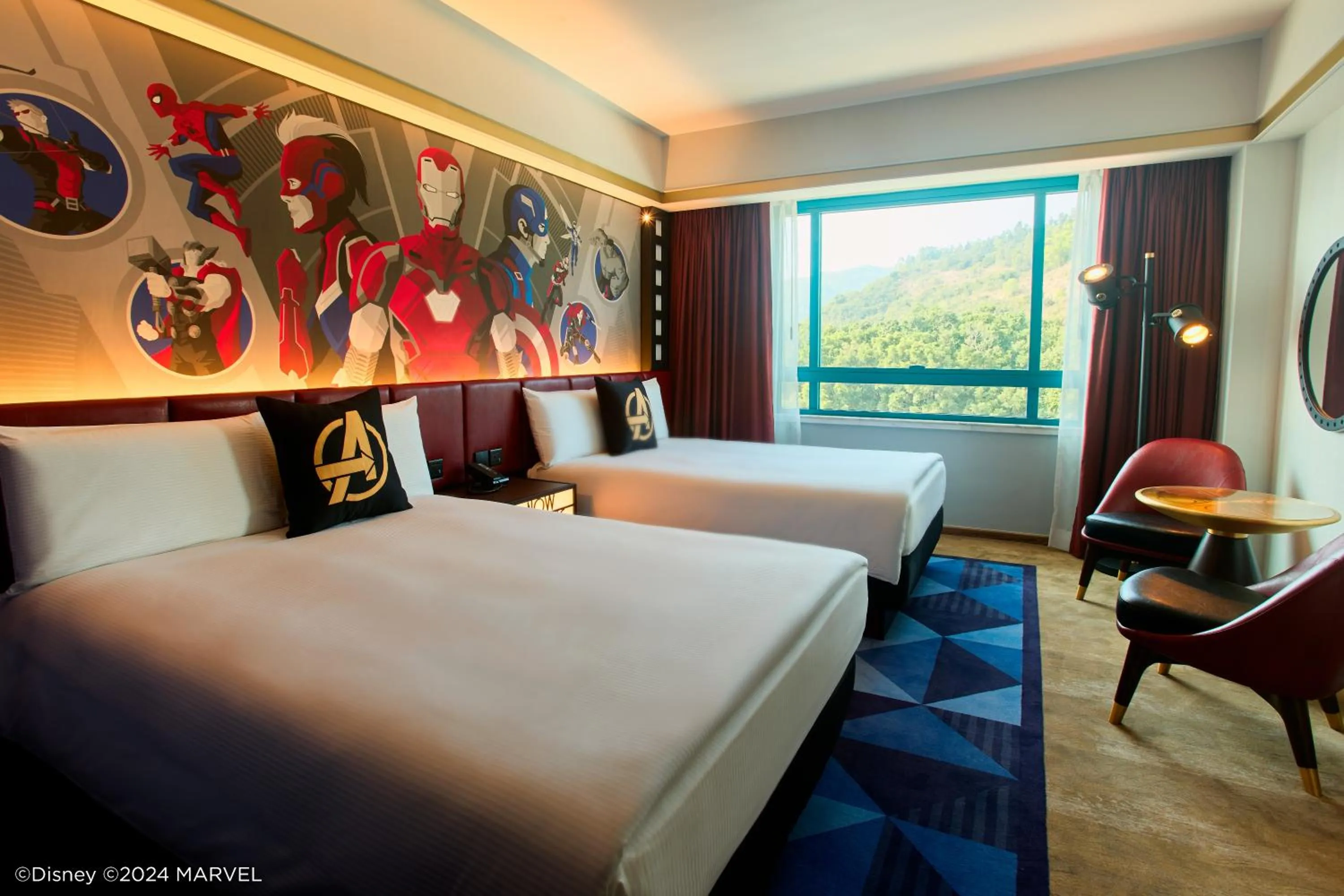 Bedroom, Bed in Disney's Hollywood Hotel