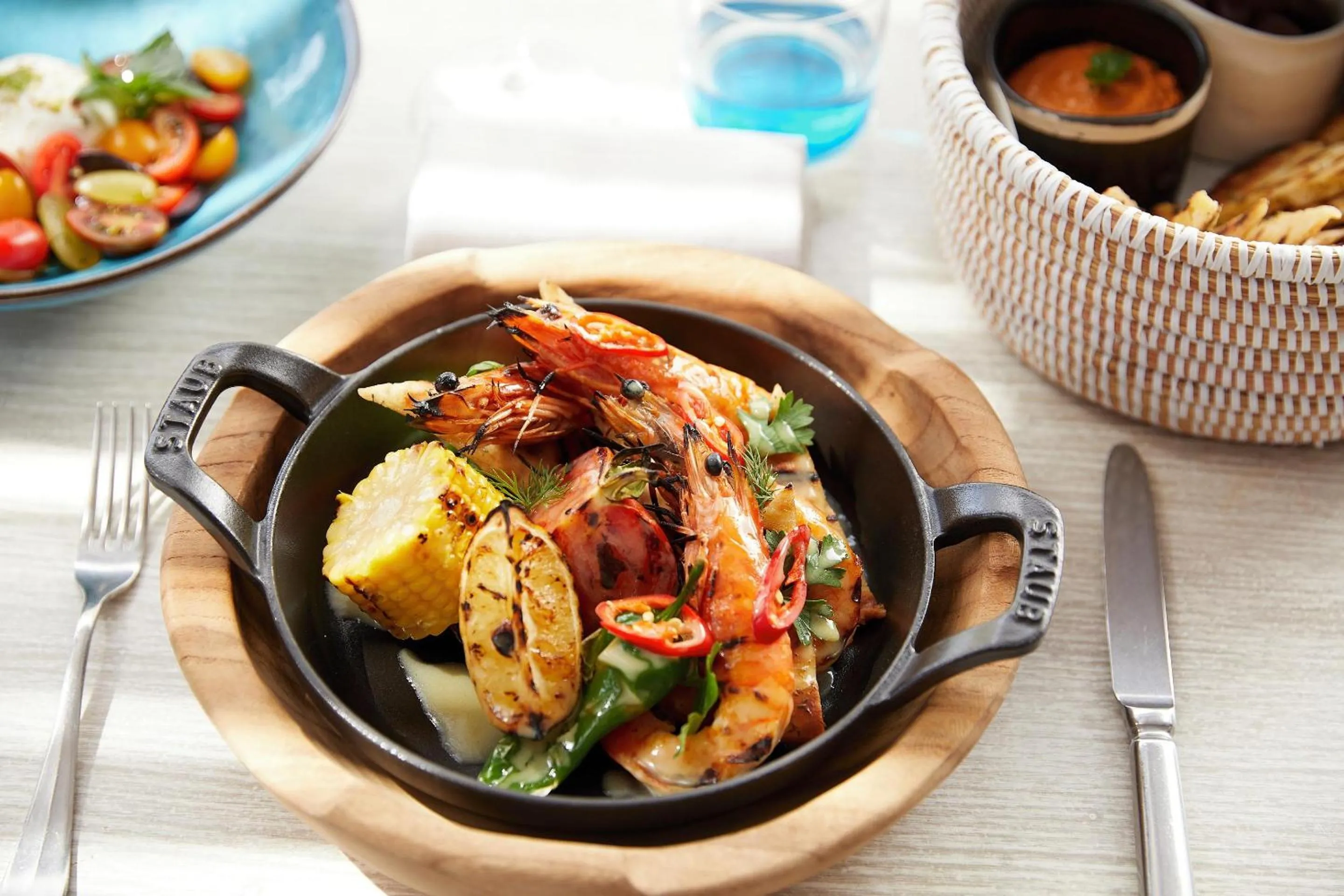 Restaurant/places to eat in Sani Dunes