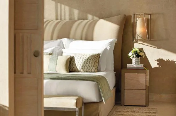 Photo of the whole room, Bed in Sani Dunes