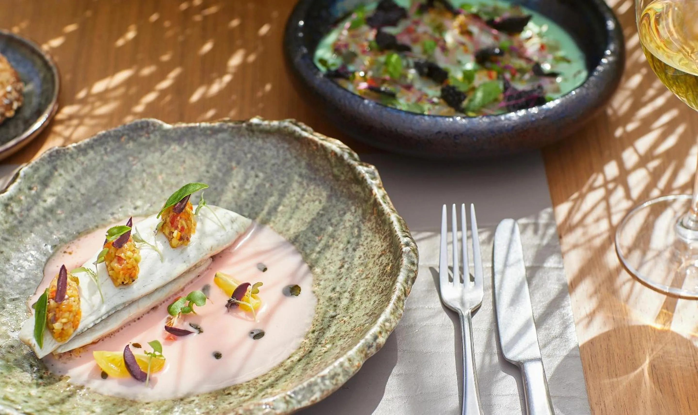 Restaurant/places to eat in Sani Dunes