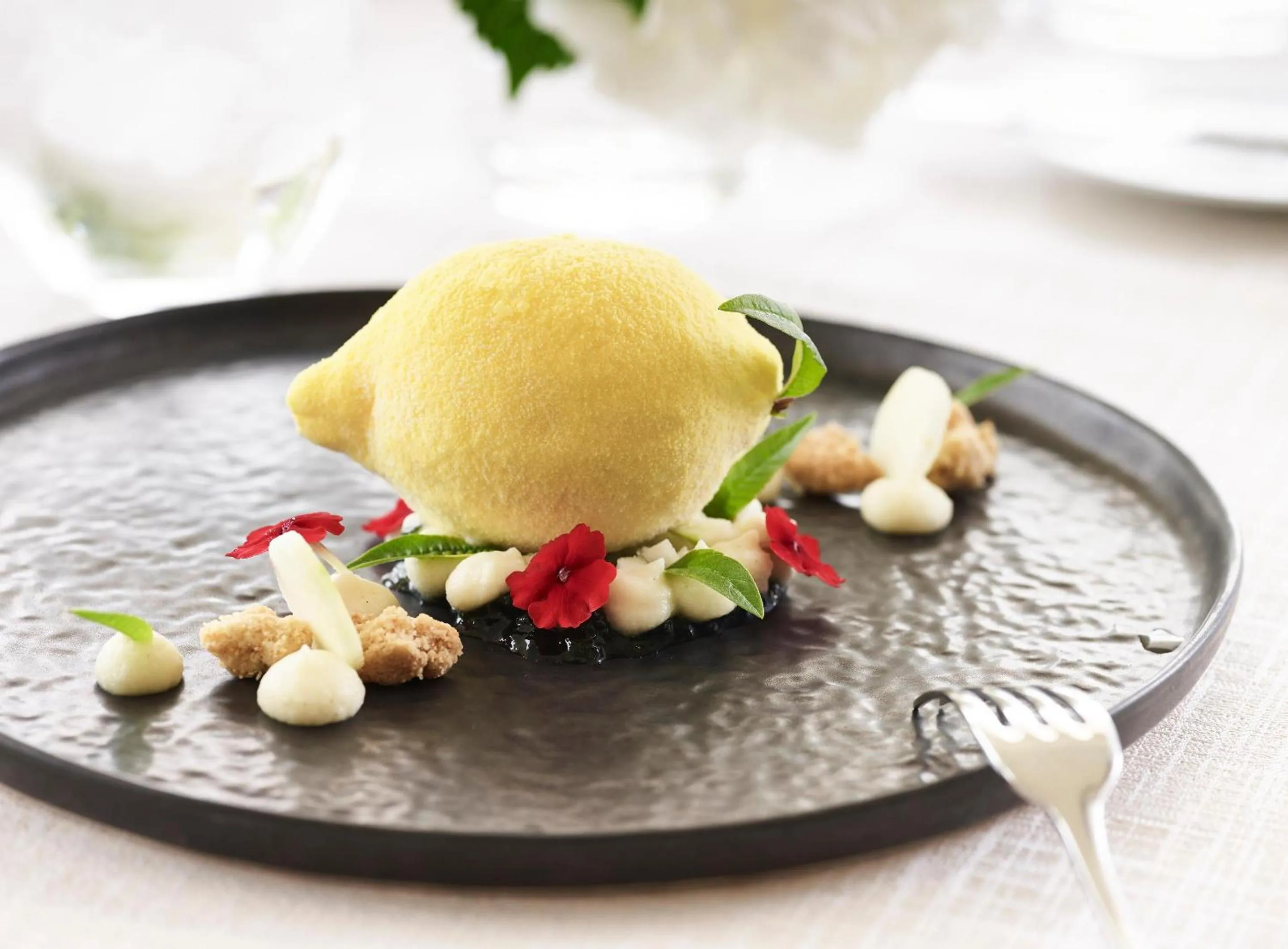 Restaurant/places to eat in Sani Dunes