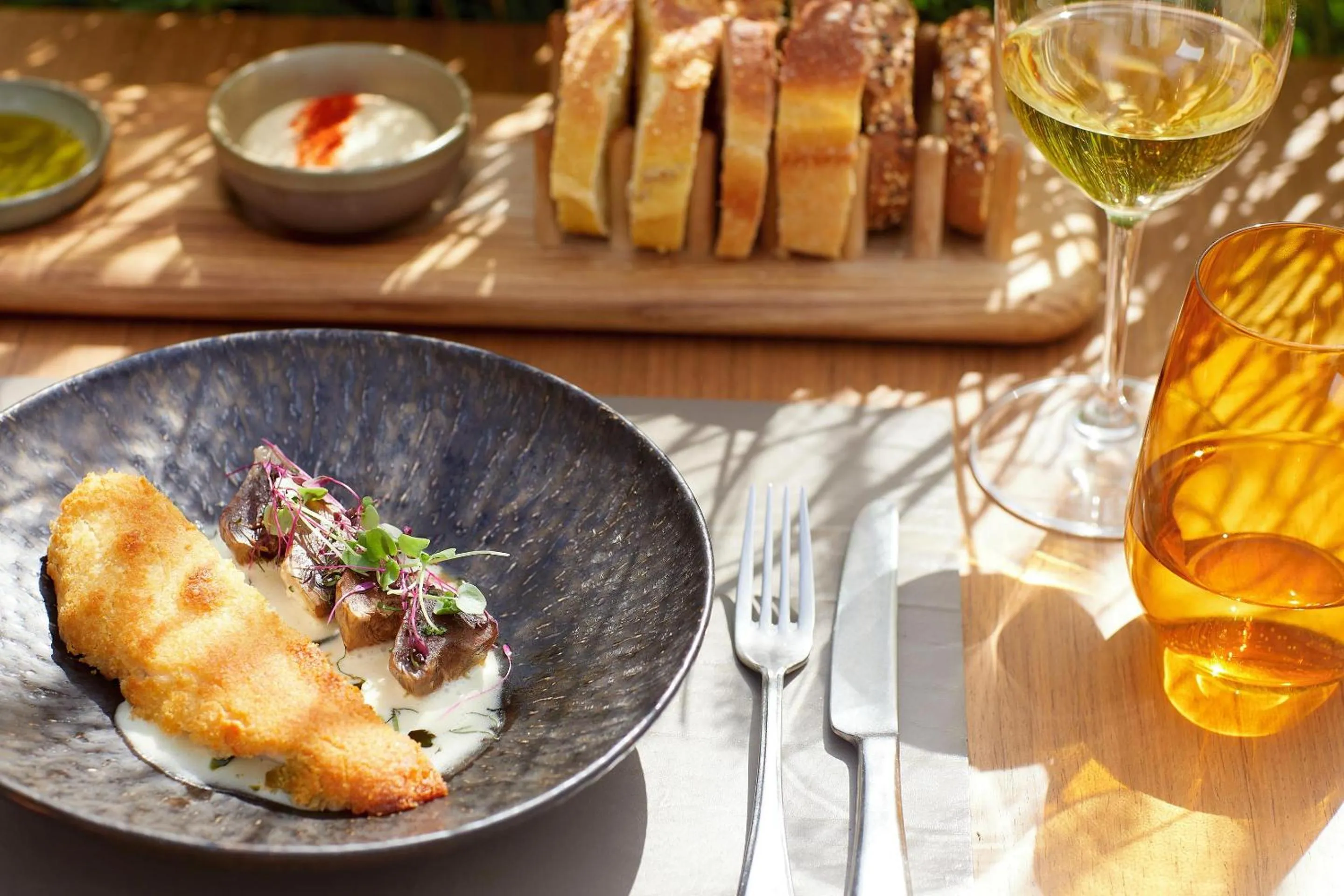 Restaurant/places to eat in Sani Dunes