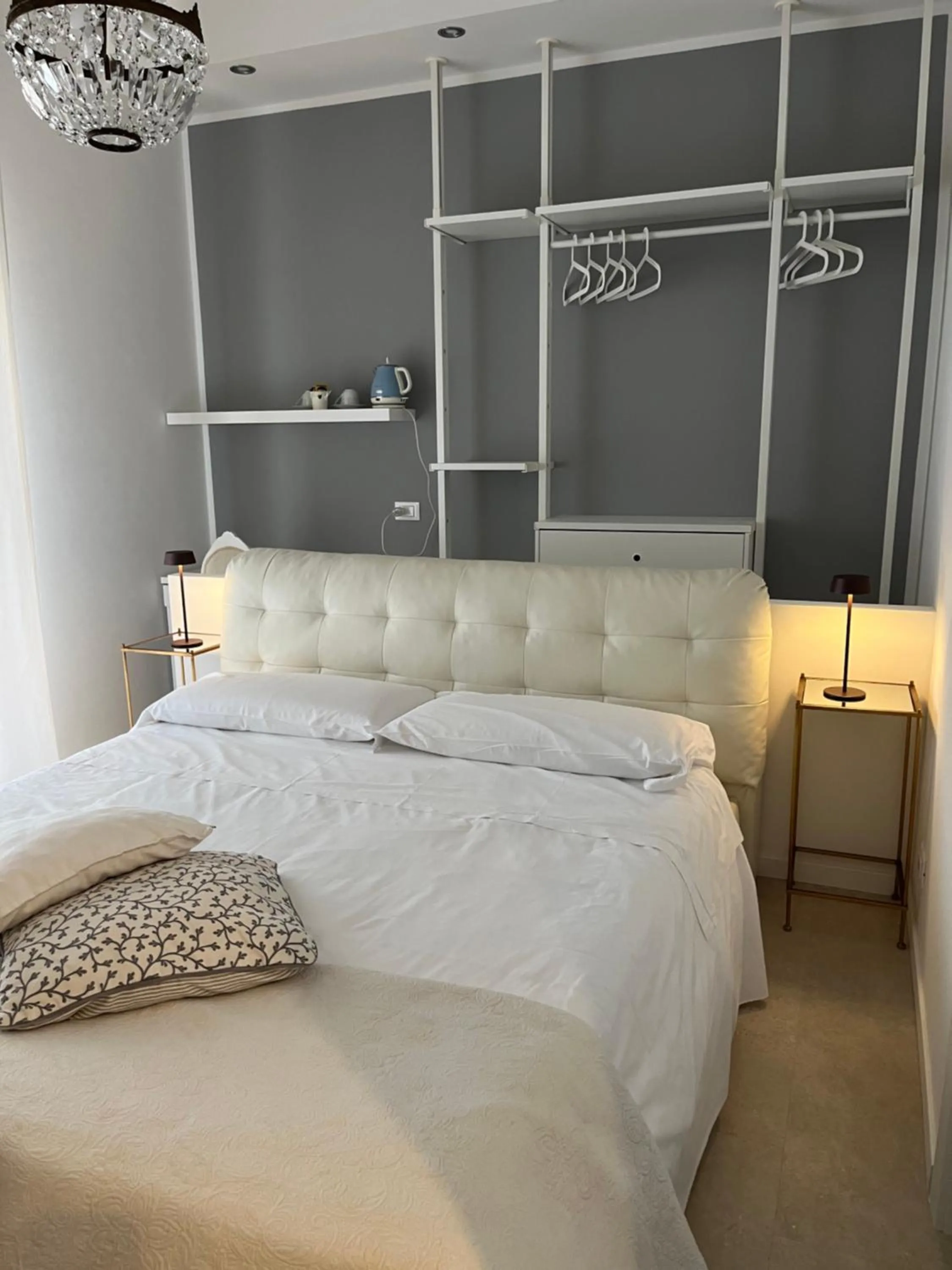 Bed in Fleur Blanche