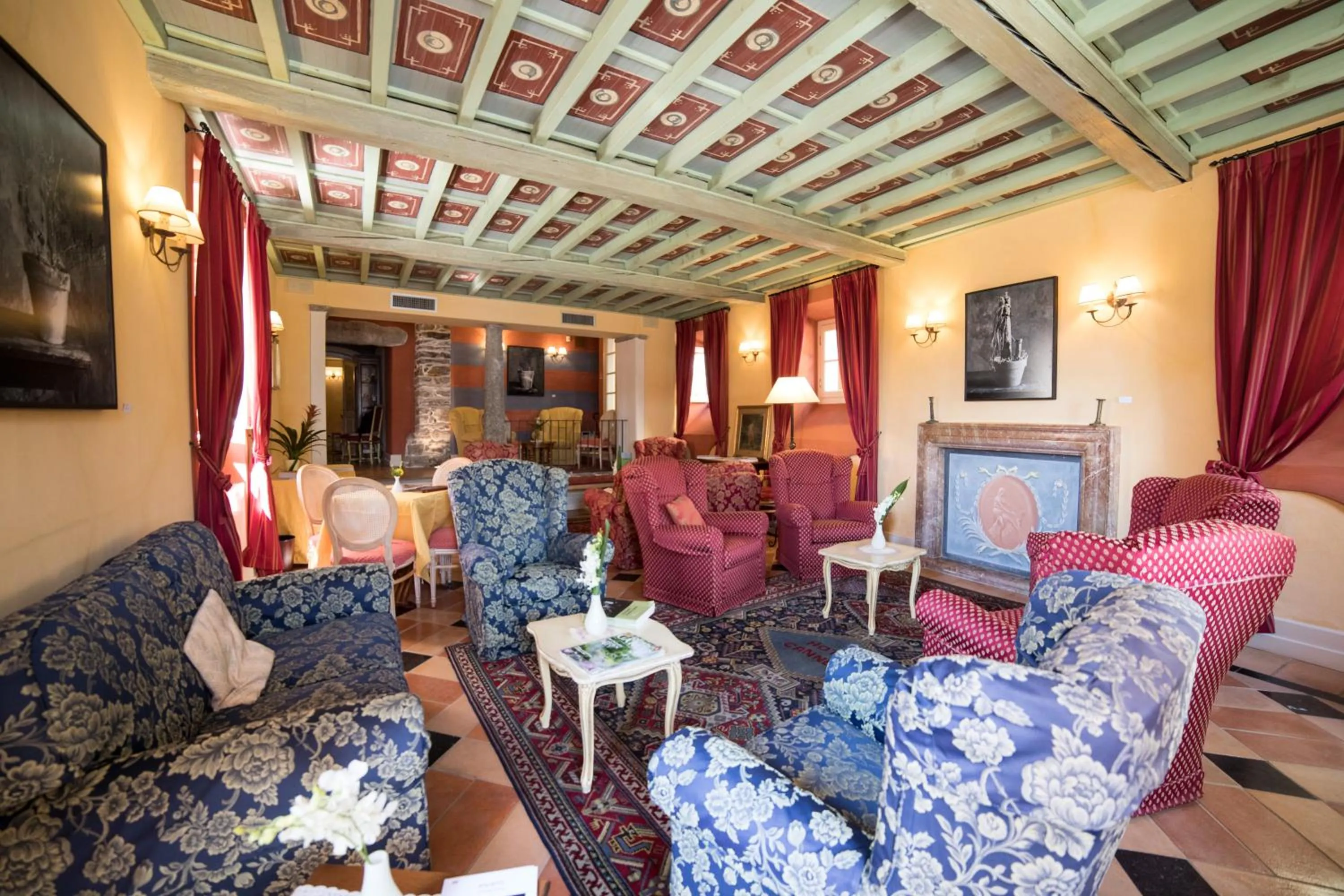 Lounge or bar in Hotel Cannero