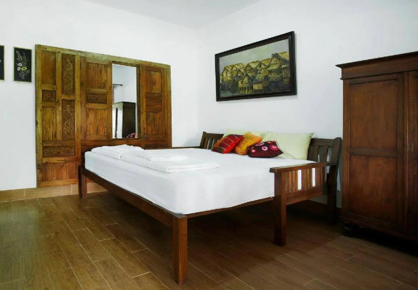 Bedroom, Bed in Ronia Mountain Villa Lembang
