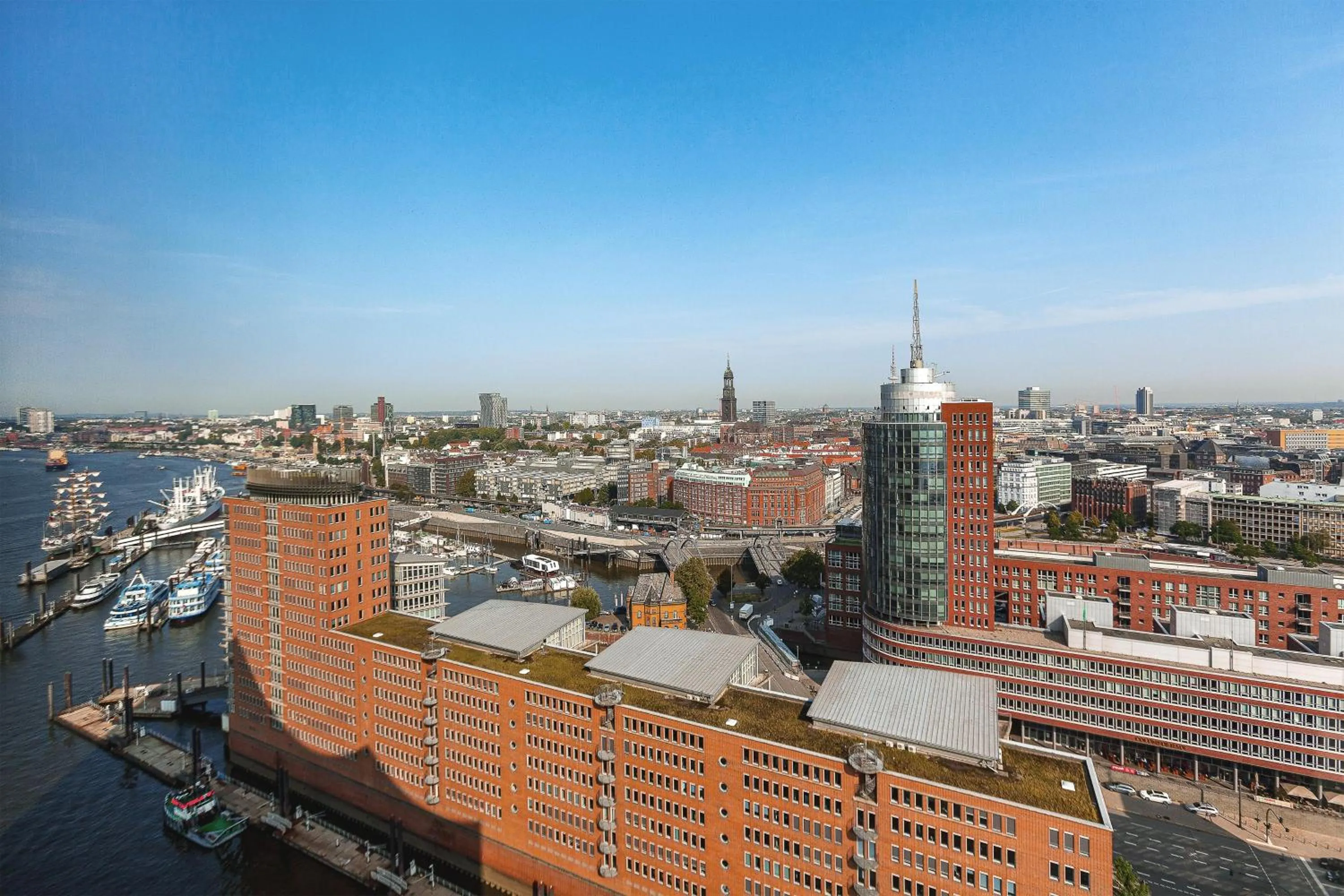 Photo of the whole room in The Westin Hamburg Elbphilharmonie