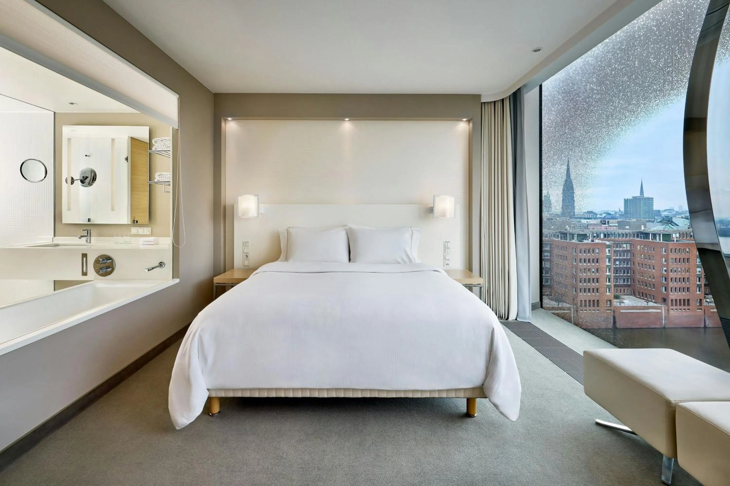 Photo of the whole room, Bed in The Westin Hamburg Elbphilharmonie