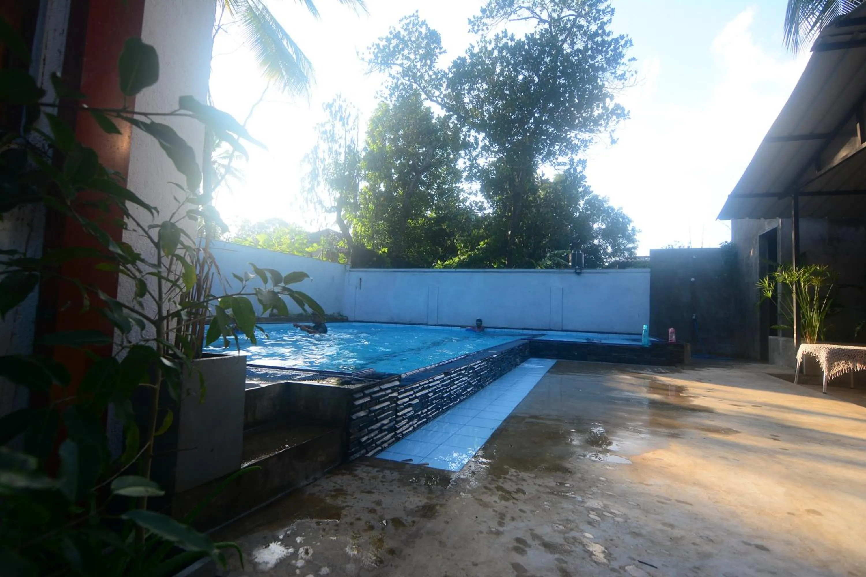 Swimming pool in Kutumbaya