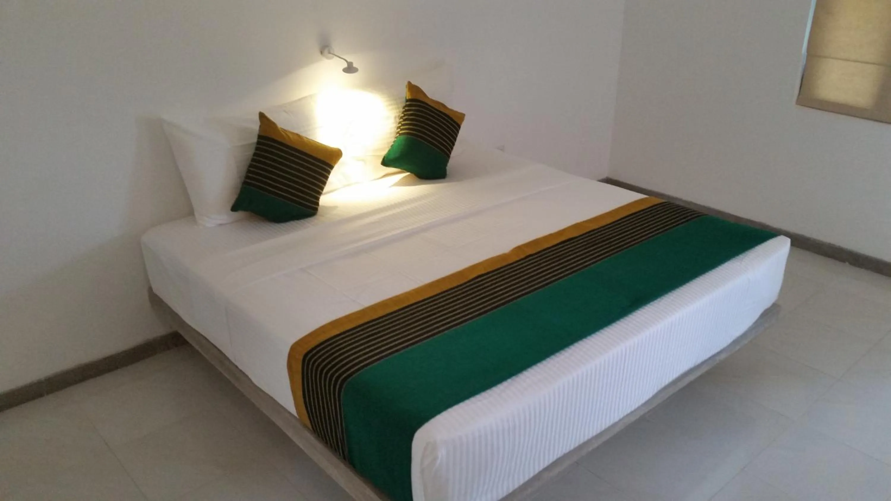 Bedroom, Bed in Kutumbaya