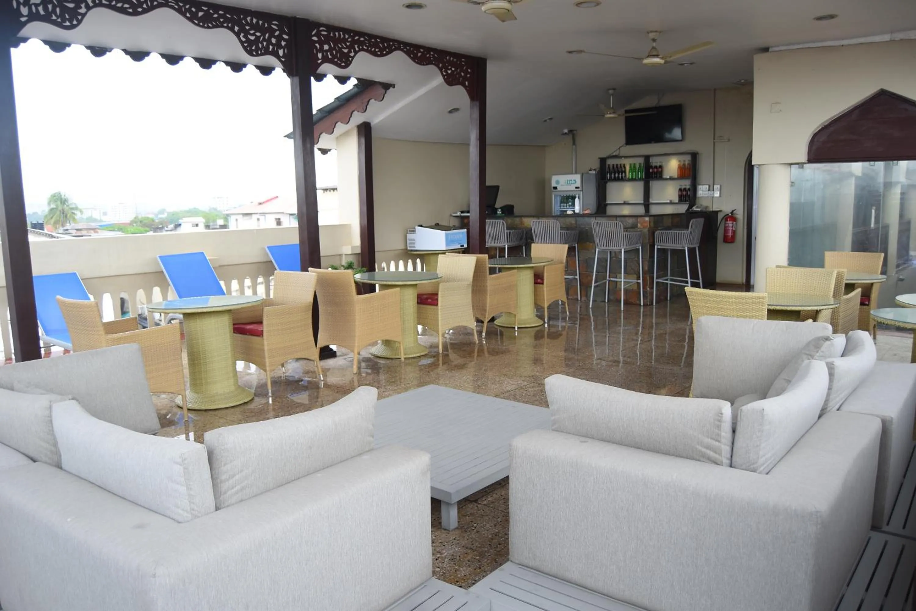 Restaurant/places to eat in Best Western Plus Zanzibar