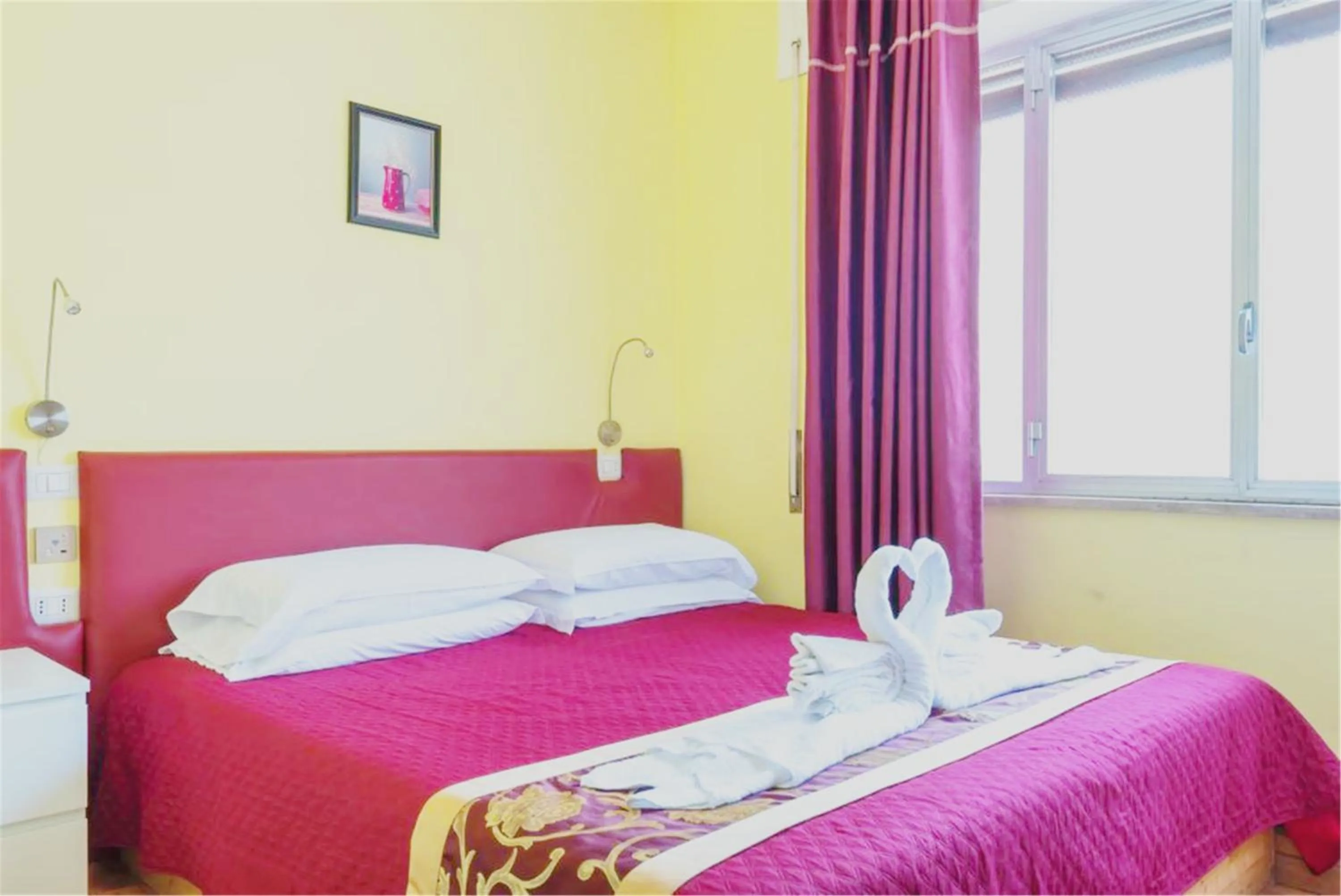 Summer, Bed in Ciclamino Siracusa