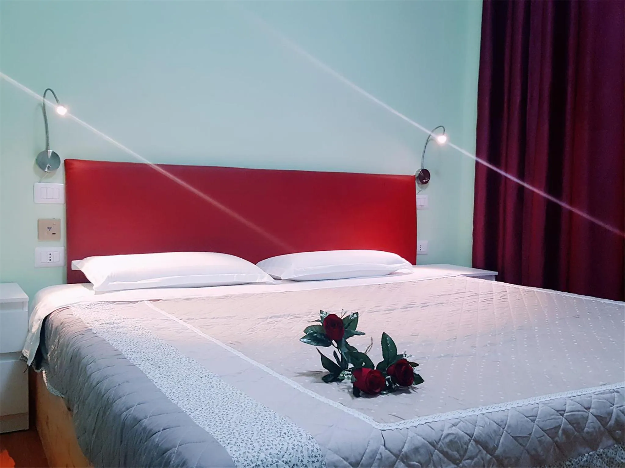 Photo of the whole room, Bed in Ciclamino Siracusa