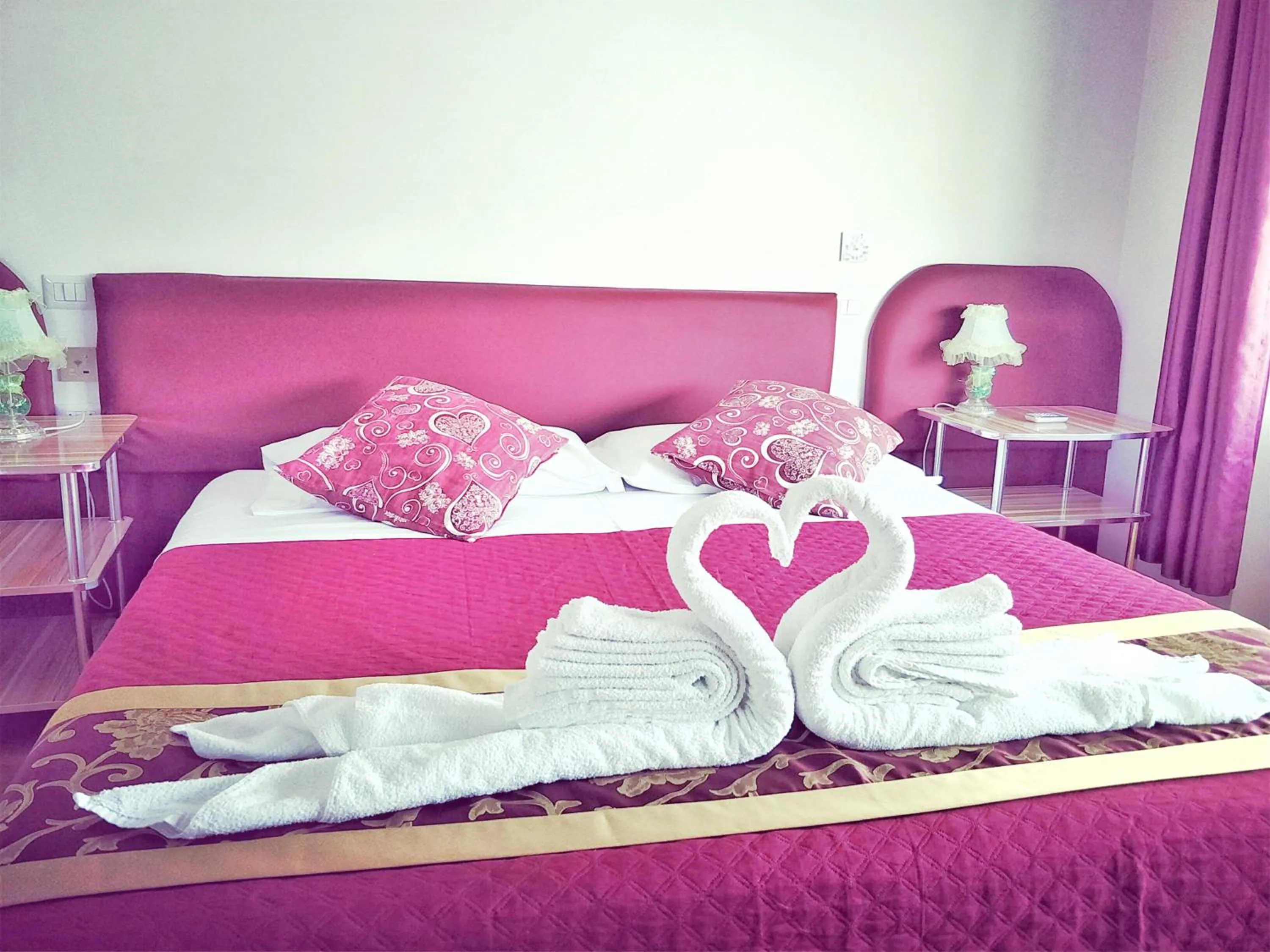 Summer, Bed in Ciclamino Siracusa