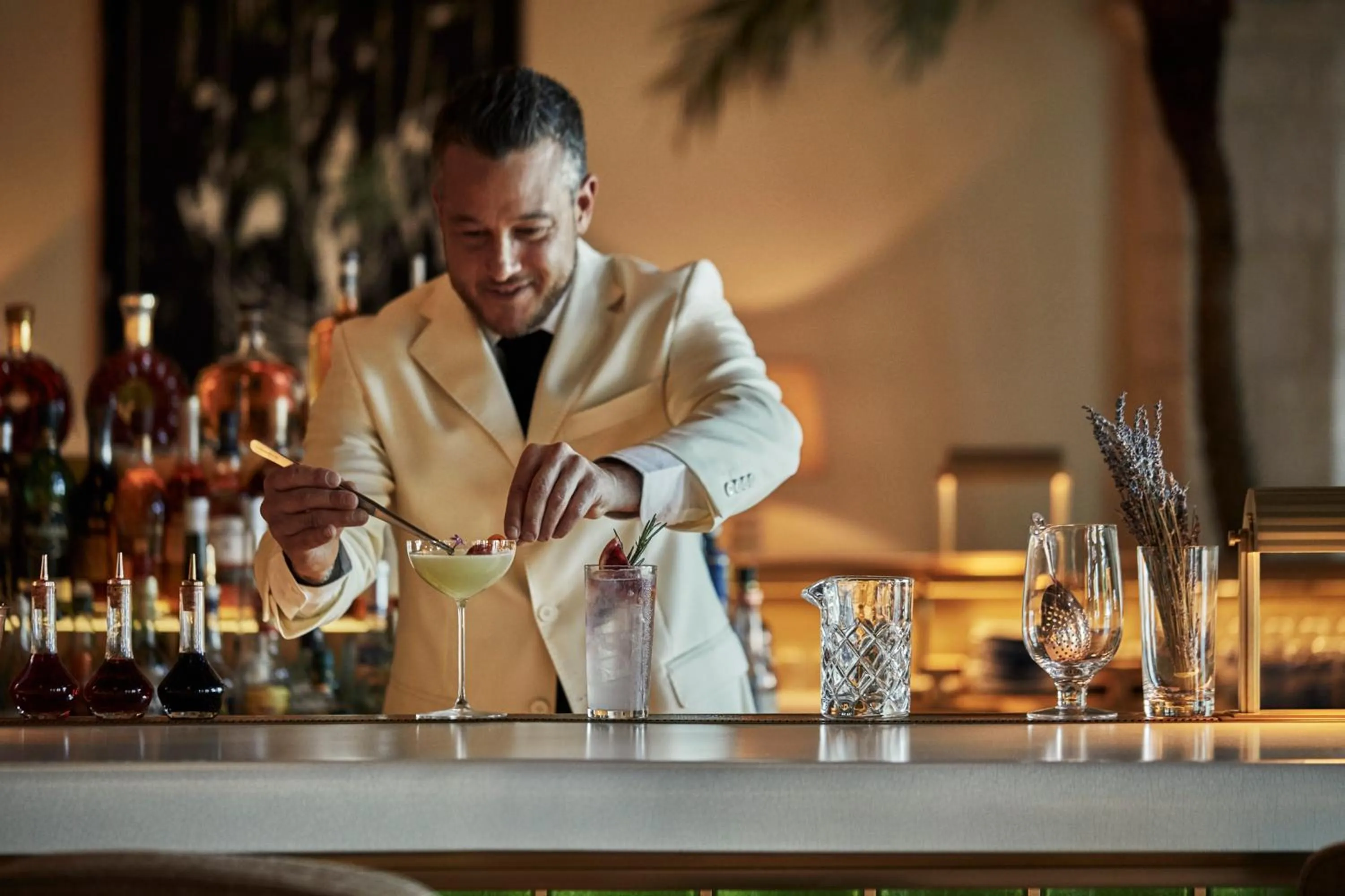 Alcoholic drinks in Four Seasons Hotel at The Surf Club