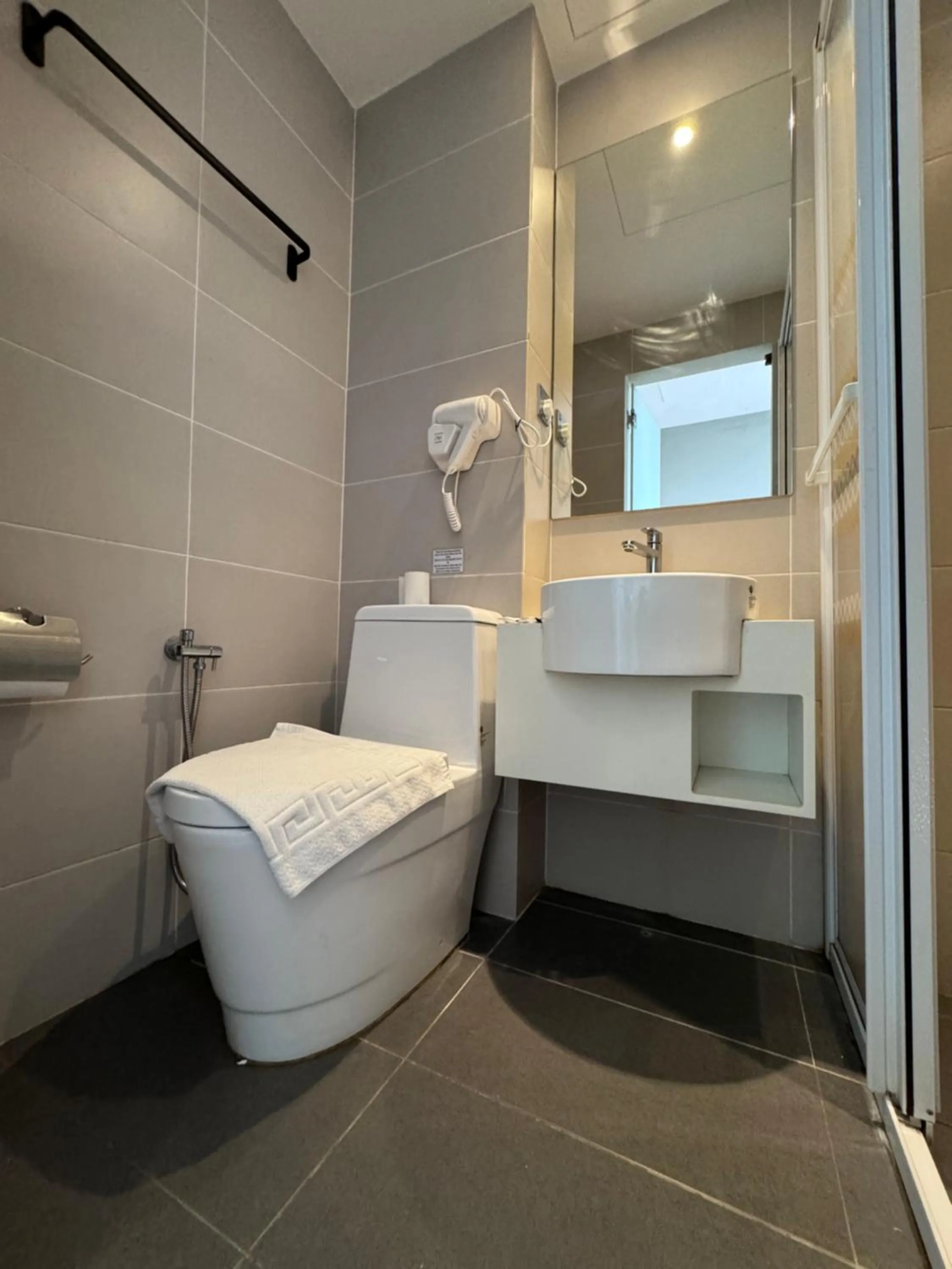 Toilet in Win Win Boutique Hotel PD