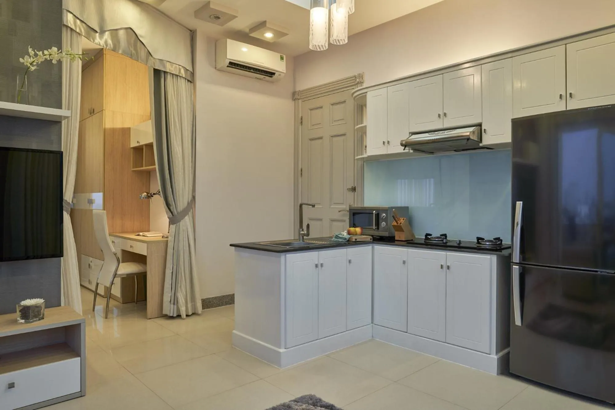 kitchen in The Wind Resort - Tropical Hillside Escape