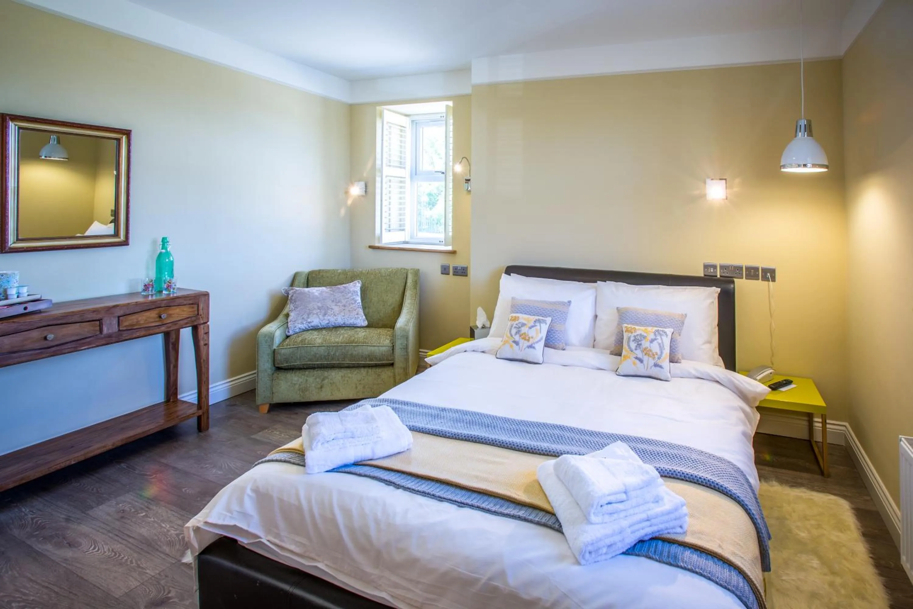 Bedroom, Bed in Thomas Wright House