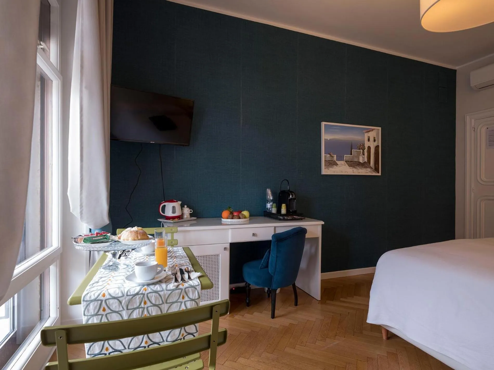 Photo of the whole room, Bed in Attico 195