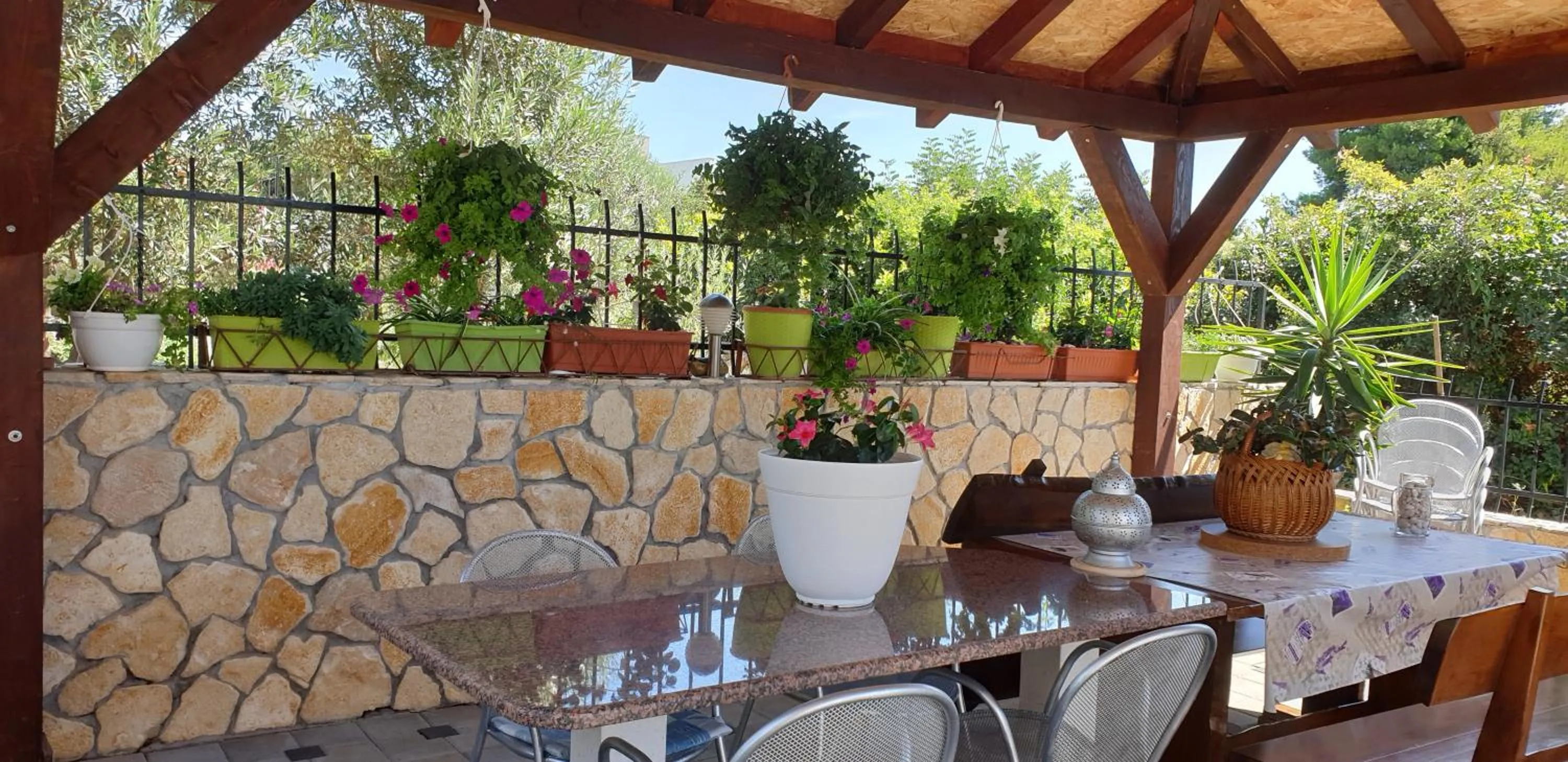 Apartments Slavica Trogir