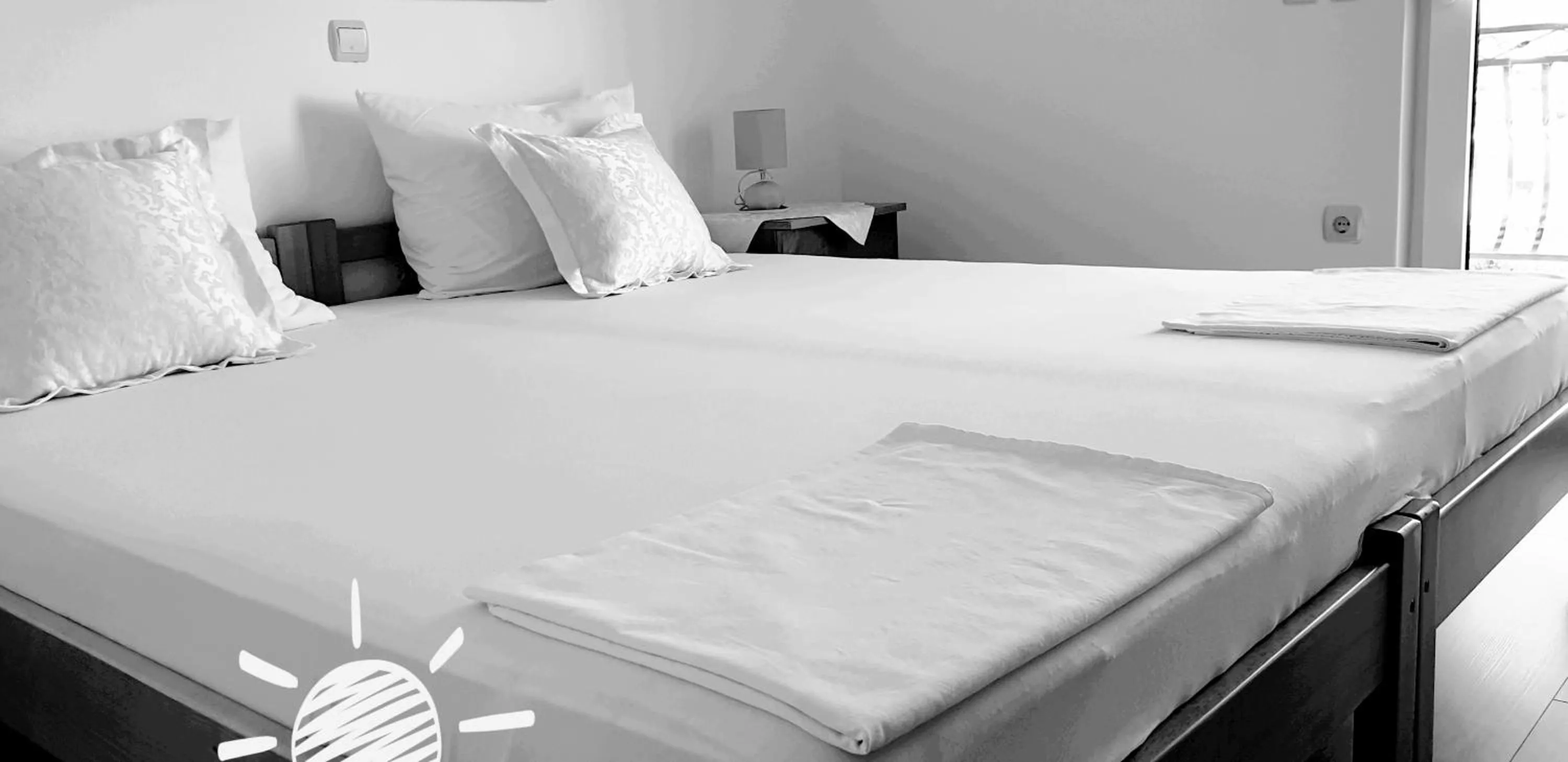 Bed in Apartments Slavica Trogir