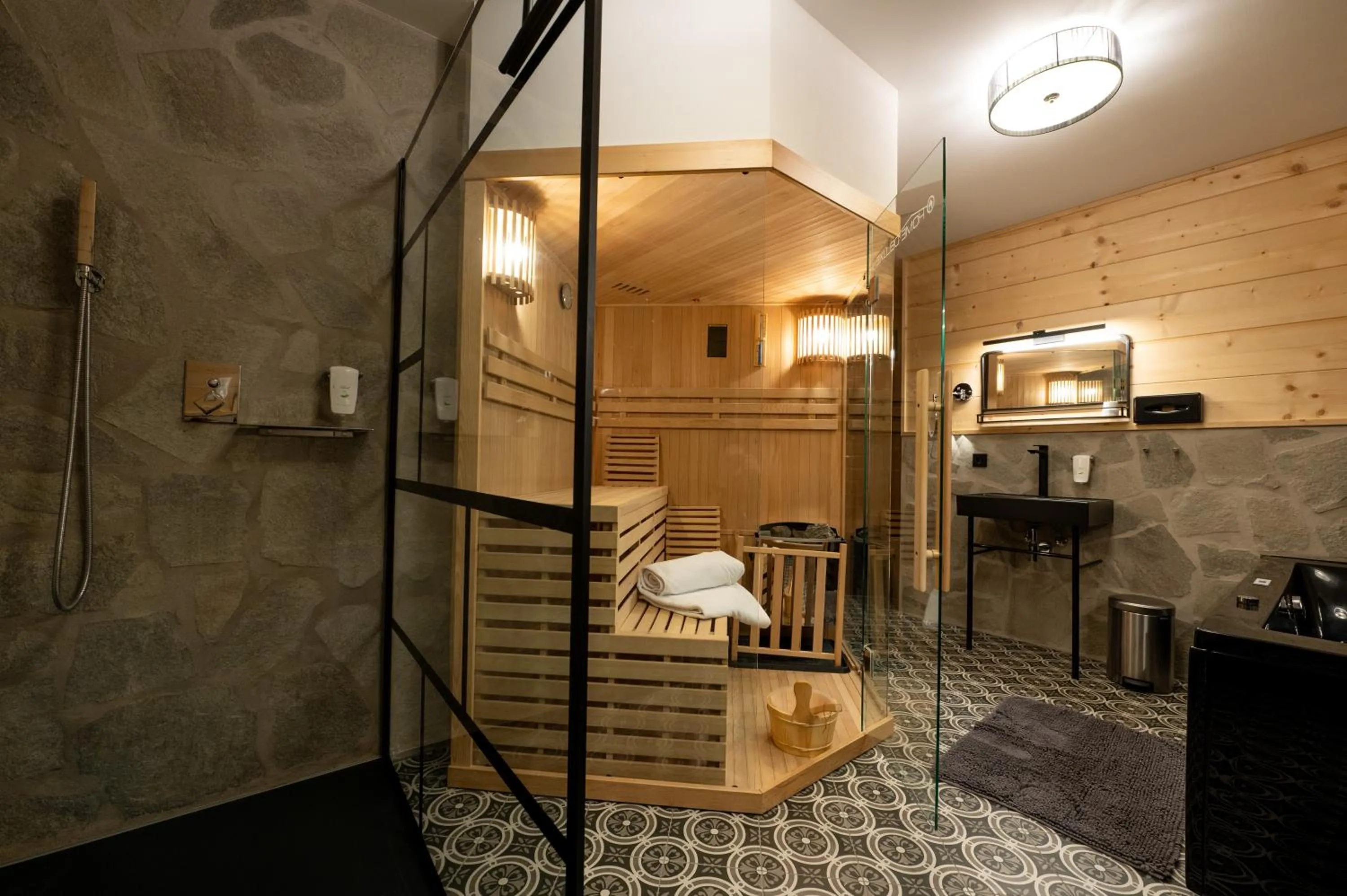 Bathroom in ALPENLIEBE - Sauna & Whirlpool - APARTments